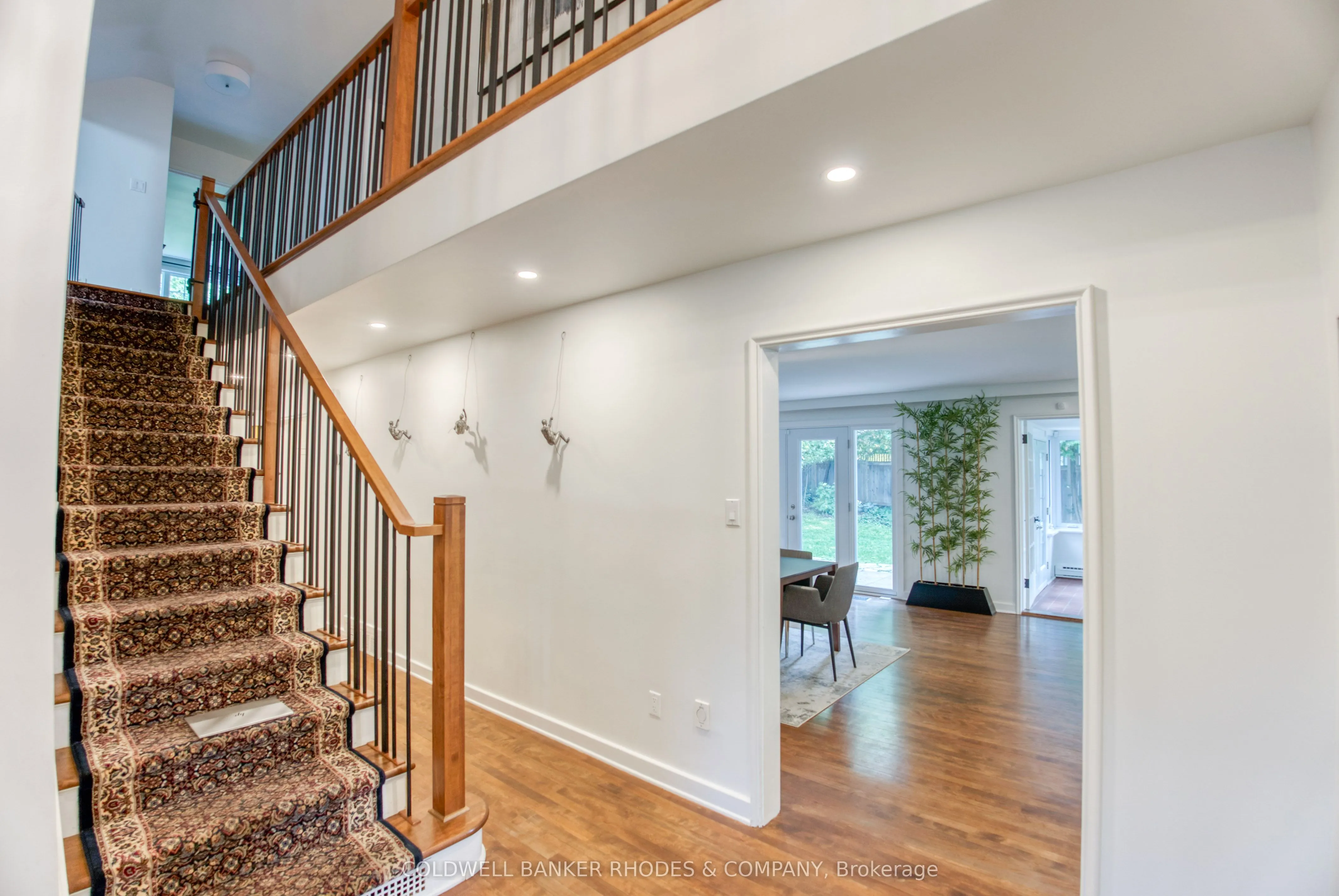 150 Lakeway Drive