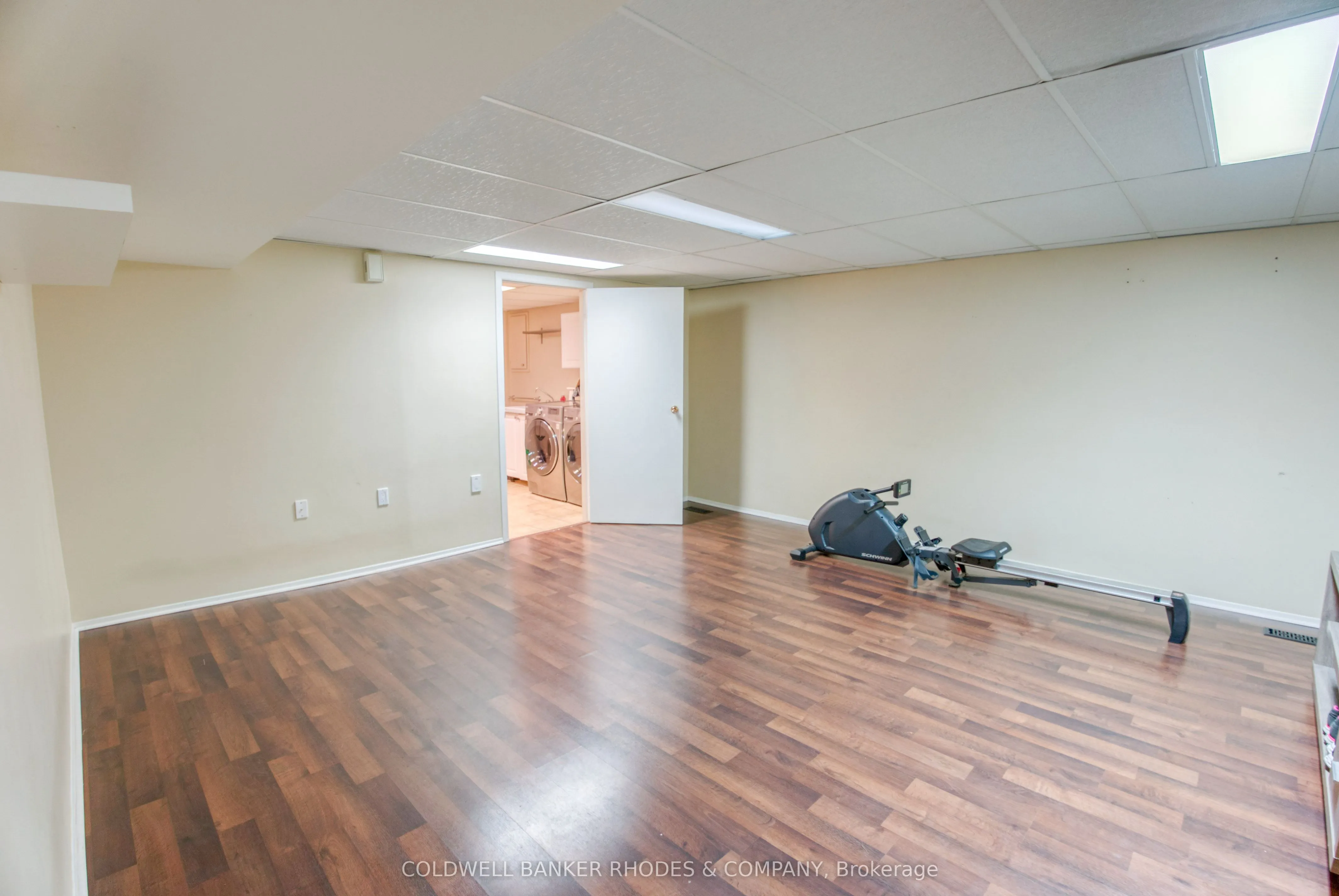 150 Lakeway Drive