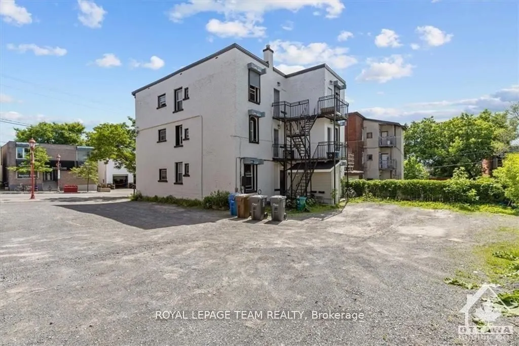 883 Somerset Street W, #6