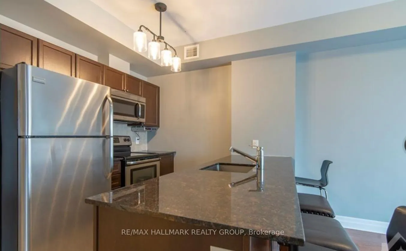 90 LANDRY Street, #305
