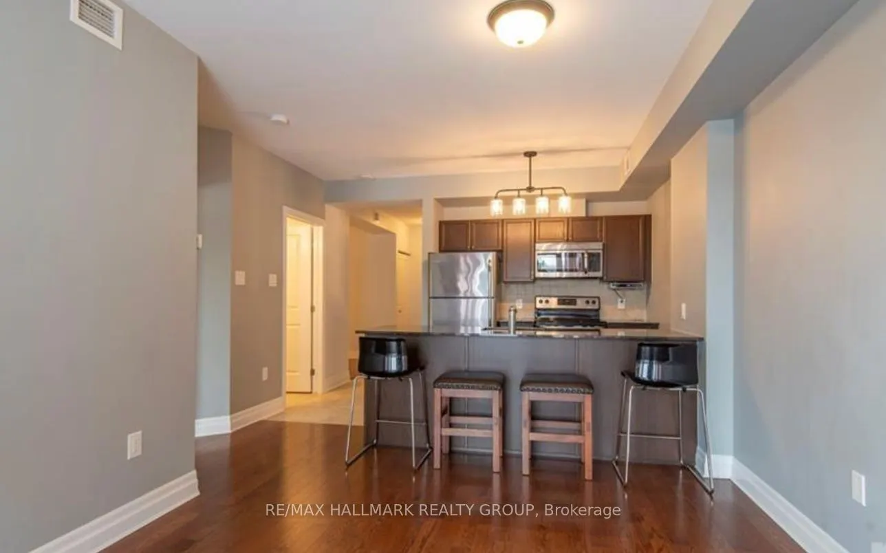 90 LANDRY Street, #305