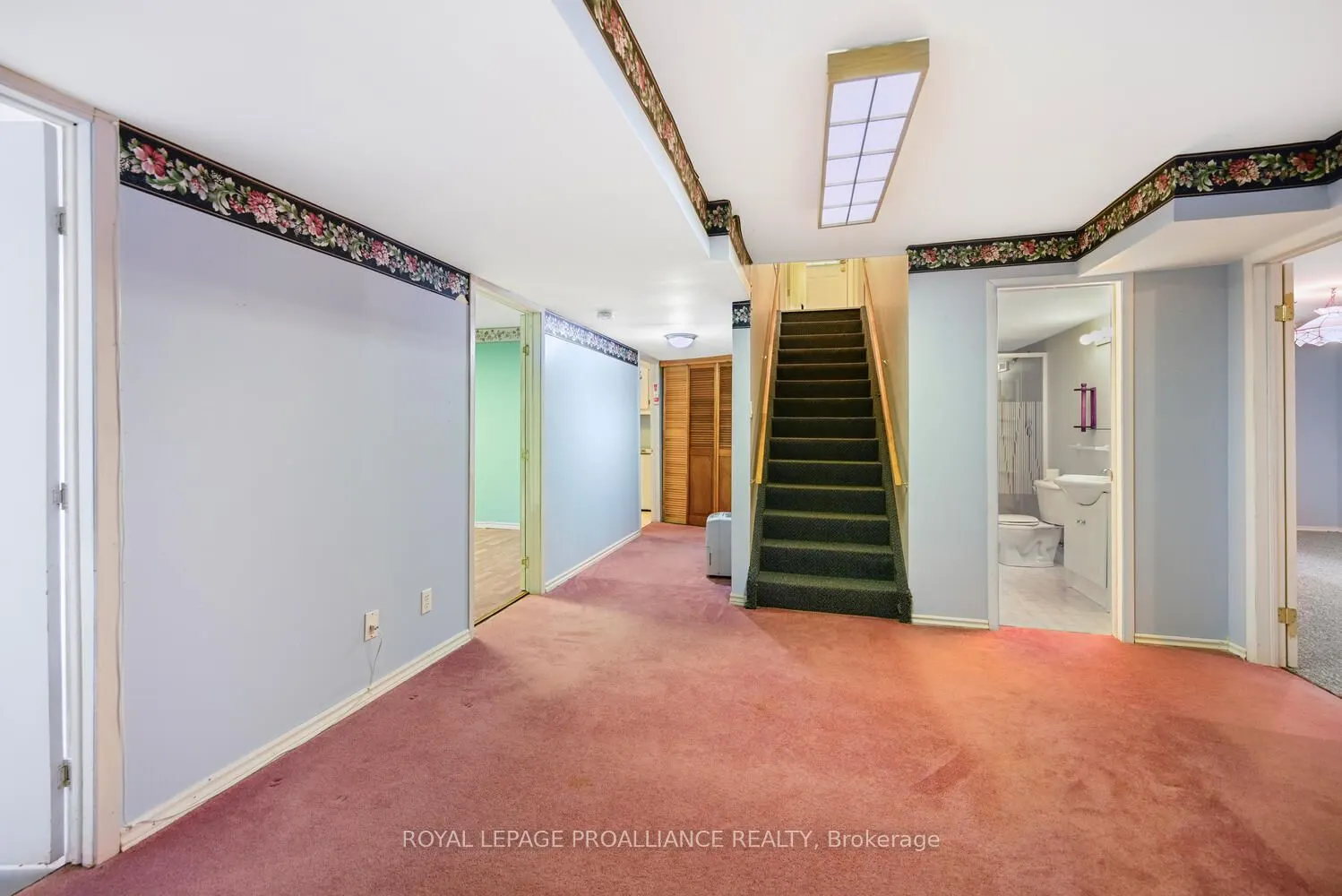 1003 Montrose Street