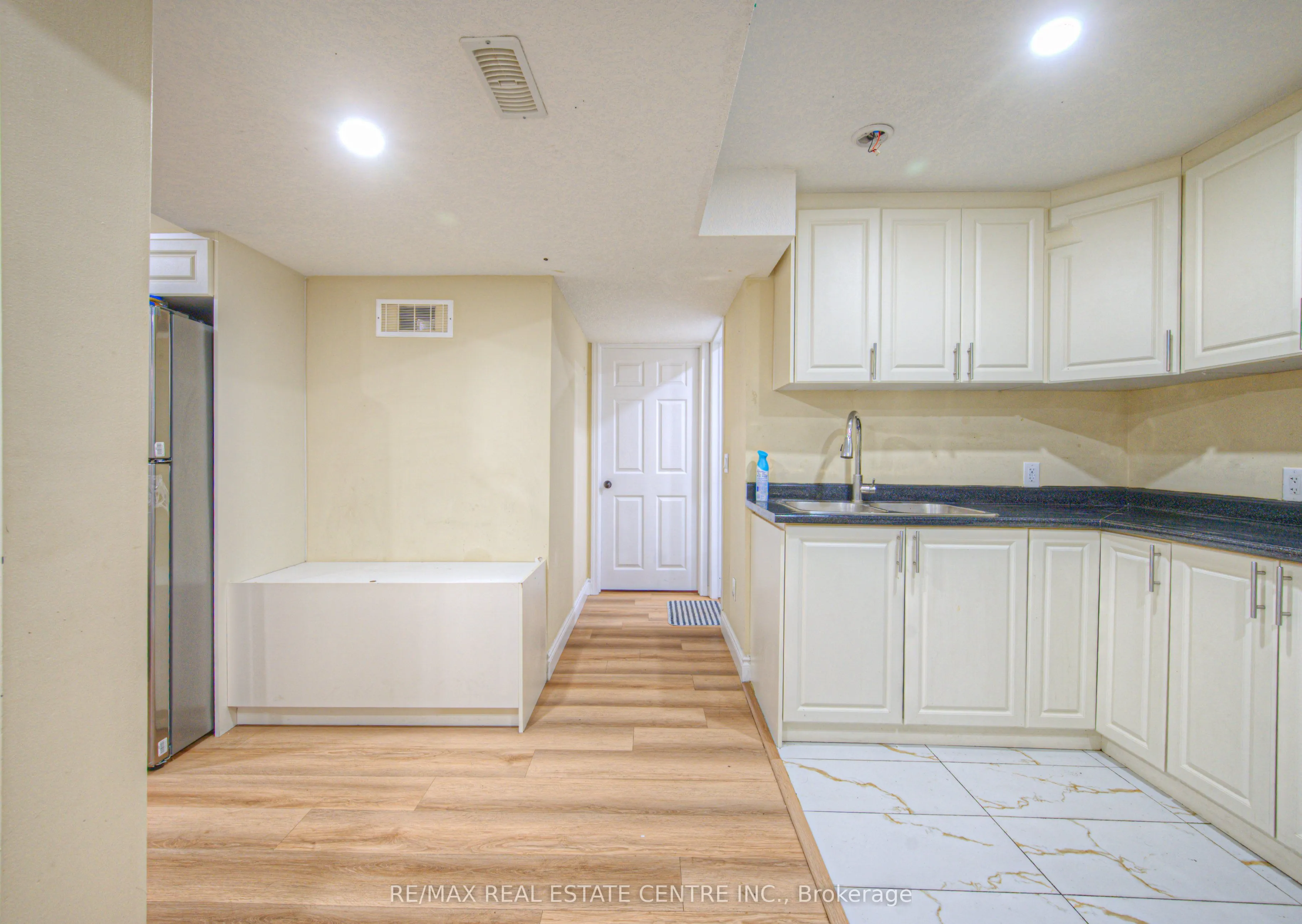 434 Woodbine Avenue