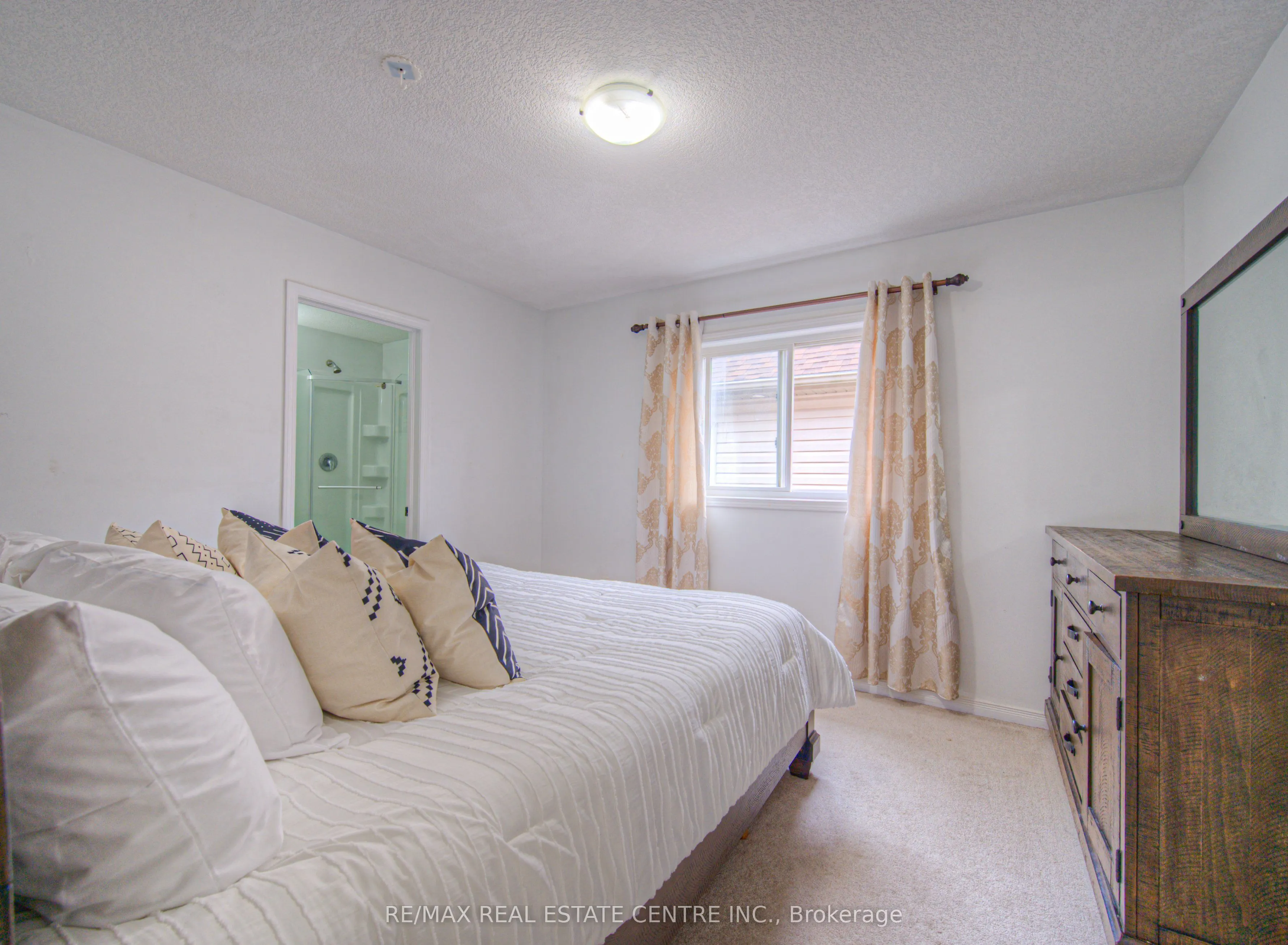 434 Woodbine Avenue