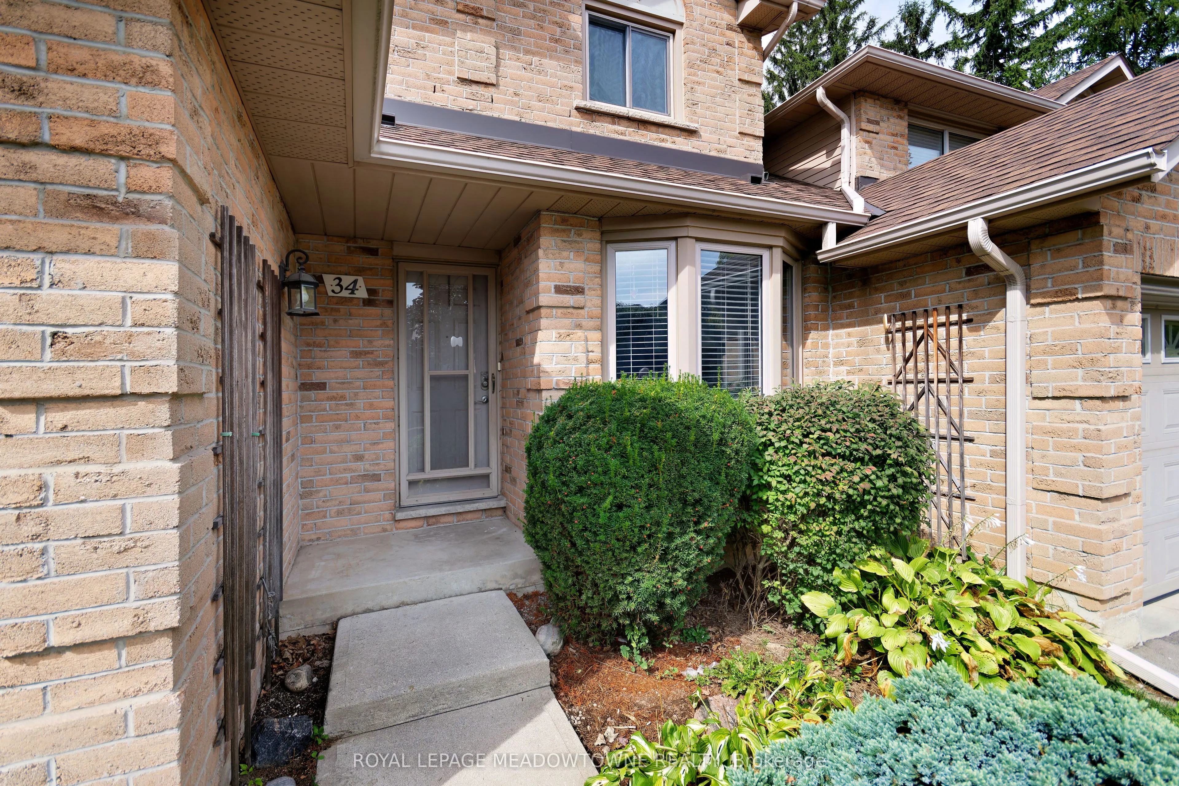 800 Upper Paradise Road, #34