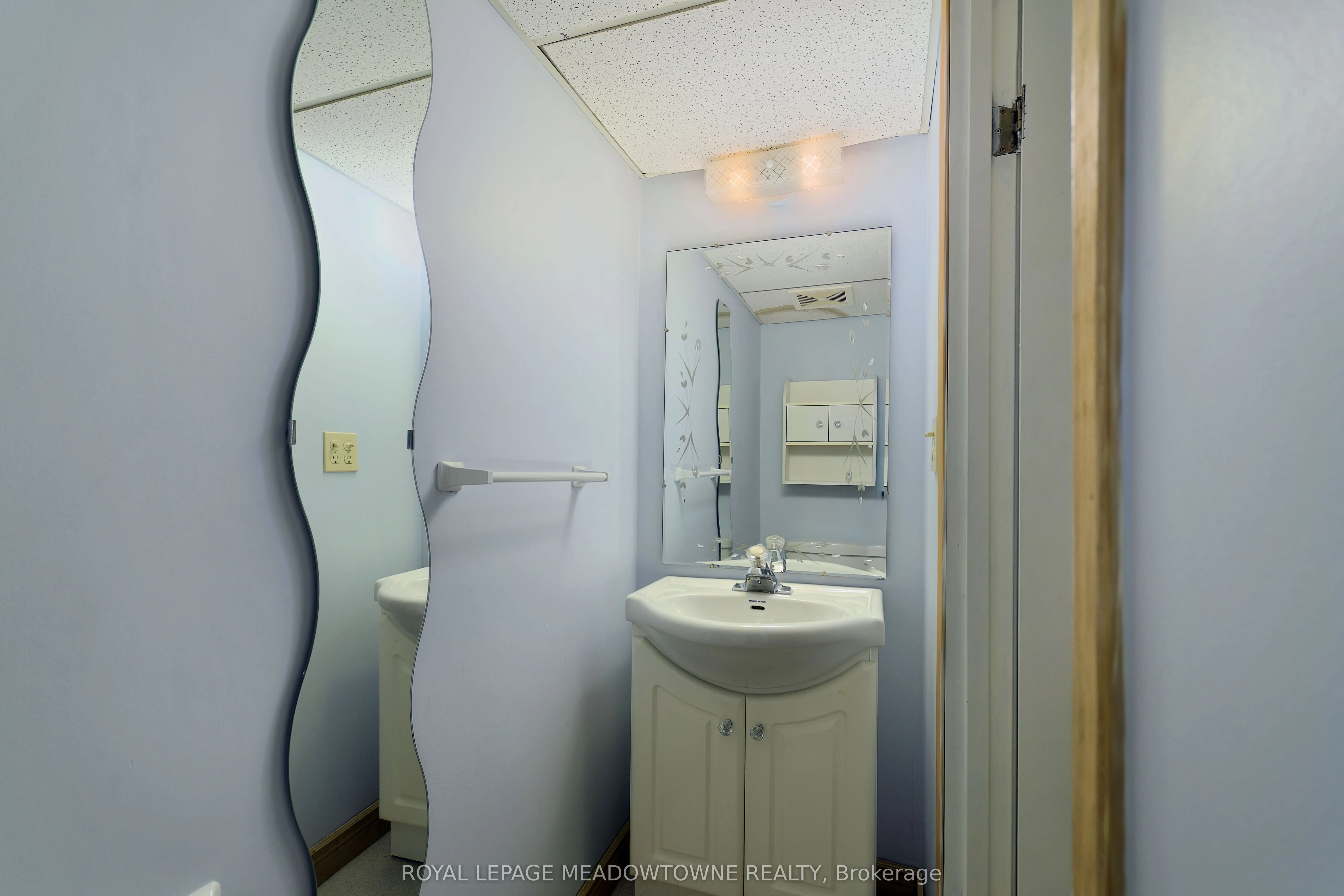 800 Upper Paradise Road, #34