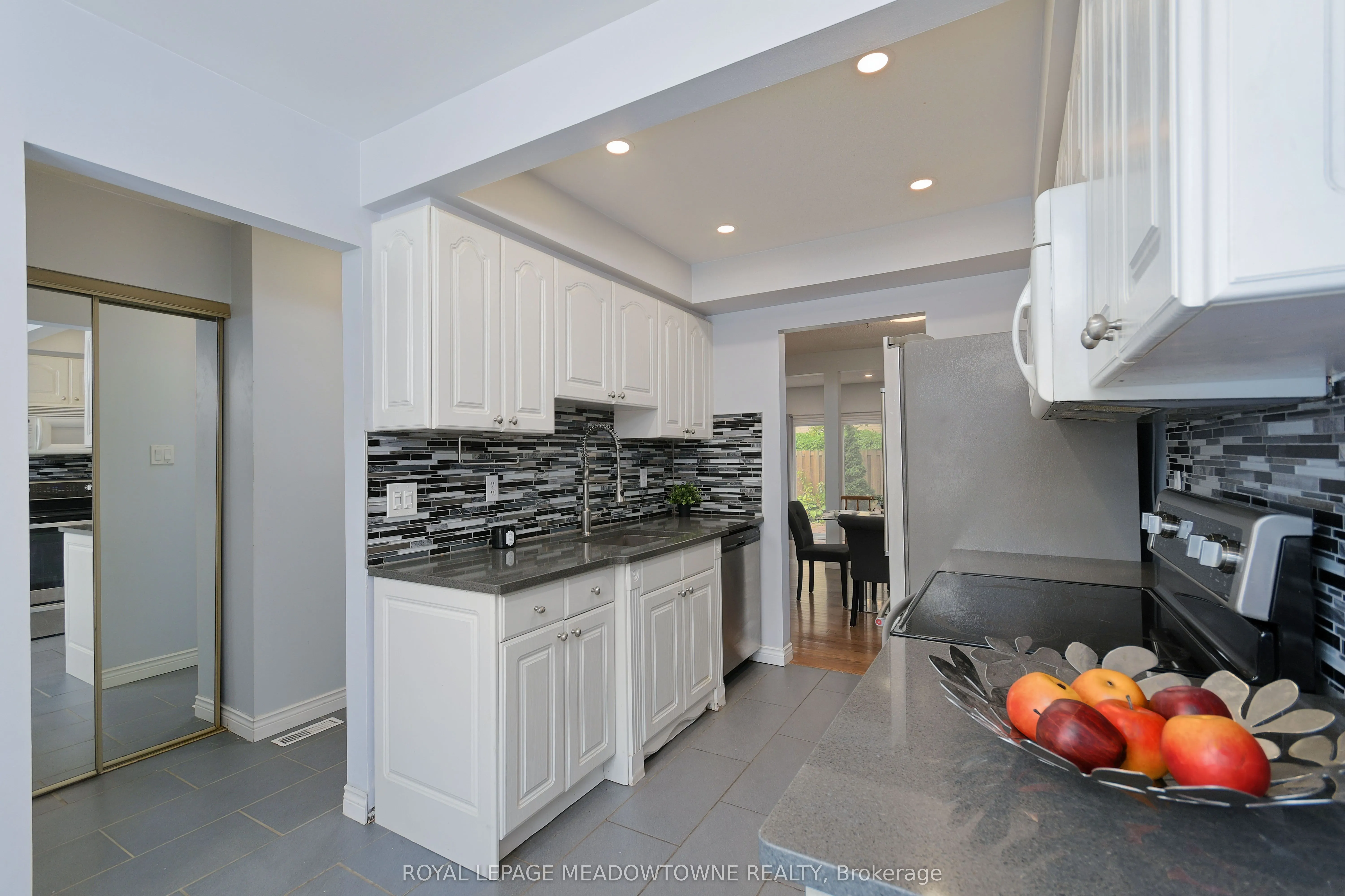 800 Upper Paradise Road, #34