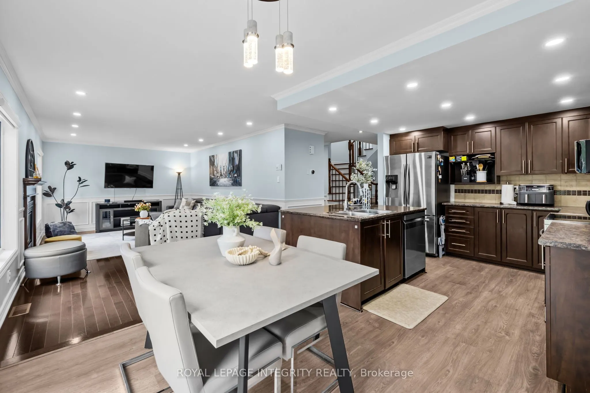 506 Southfield Way