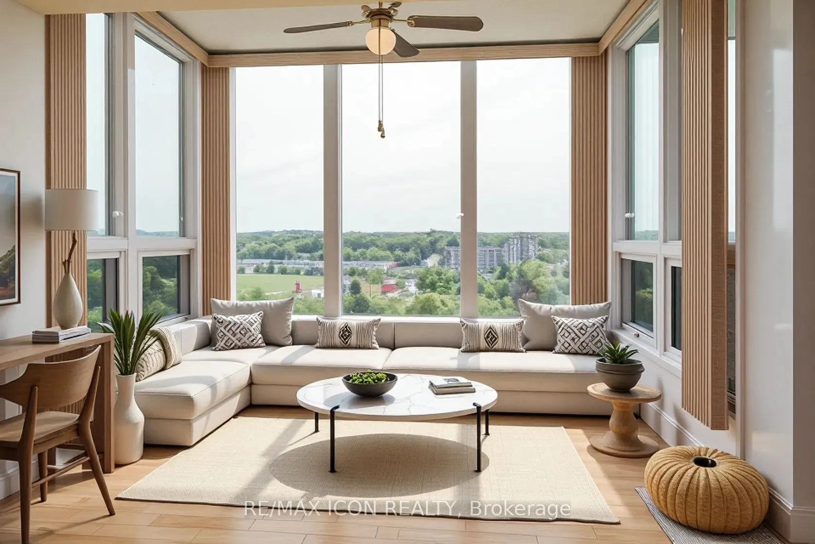 237 King Street W, #901
