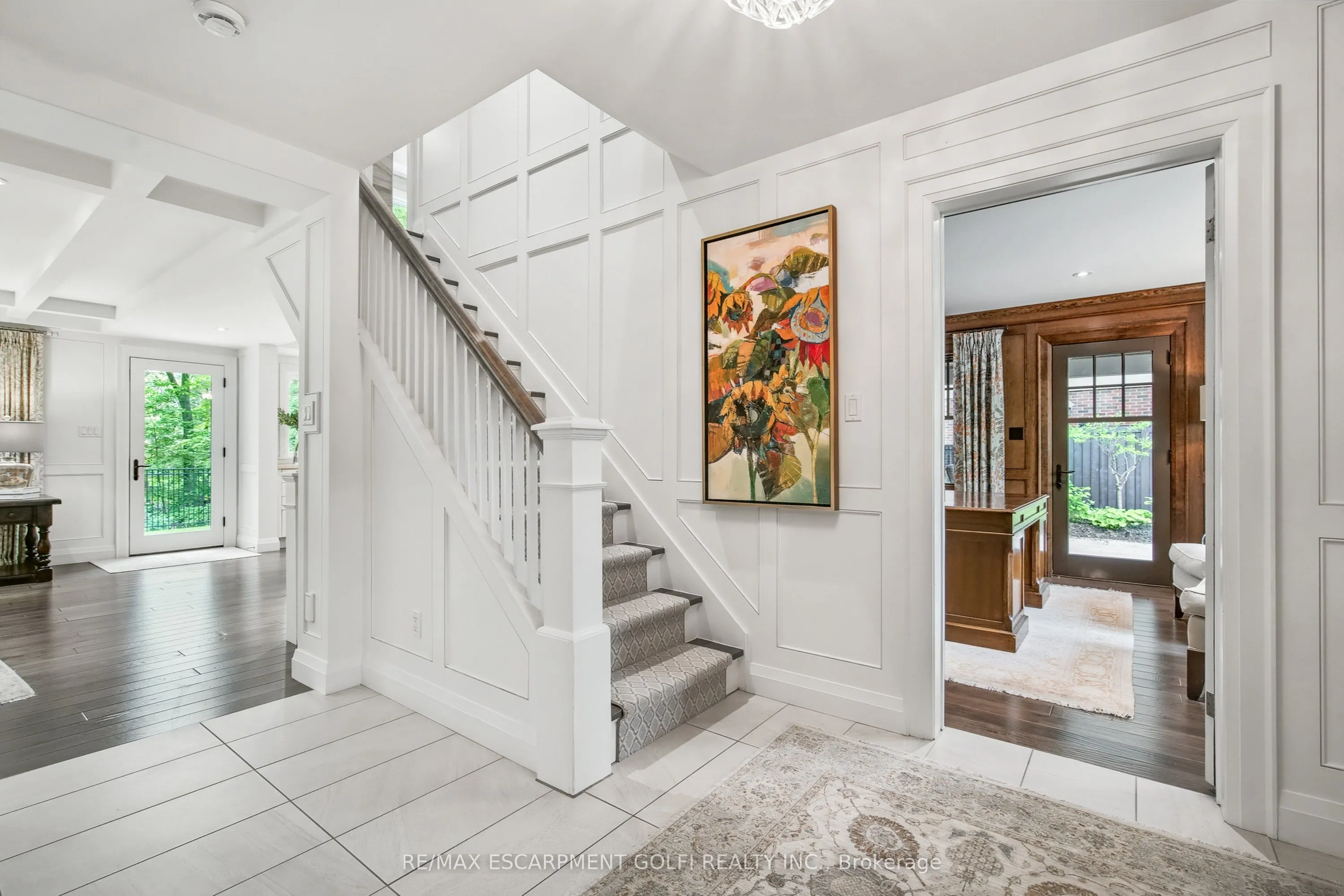 61 Oak Knoll Drive