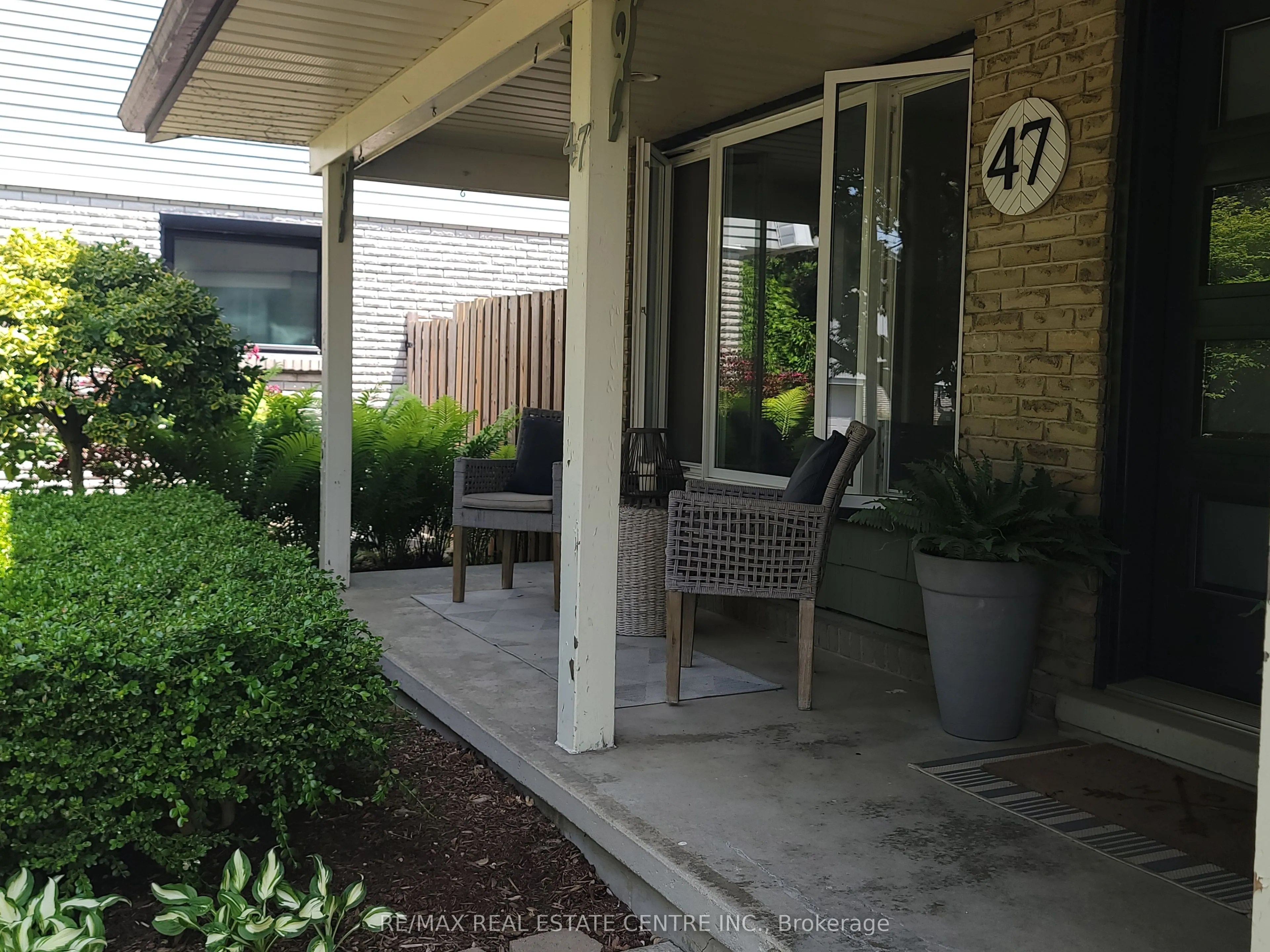 47 Manor Drive