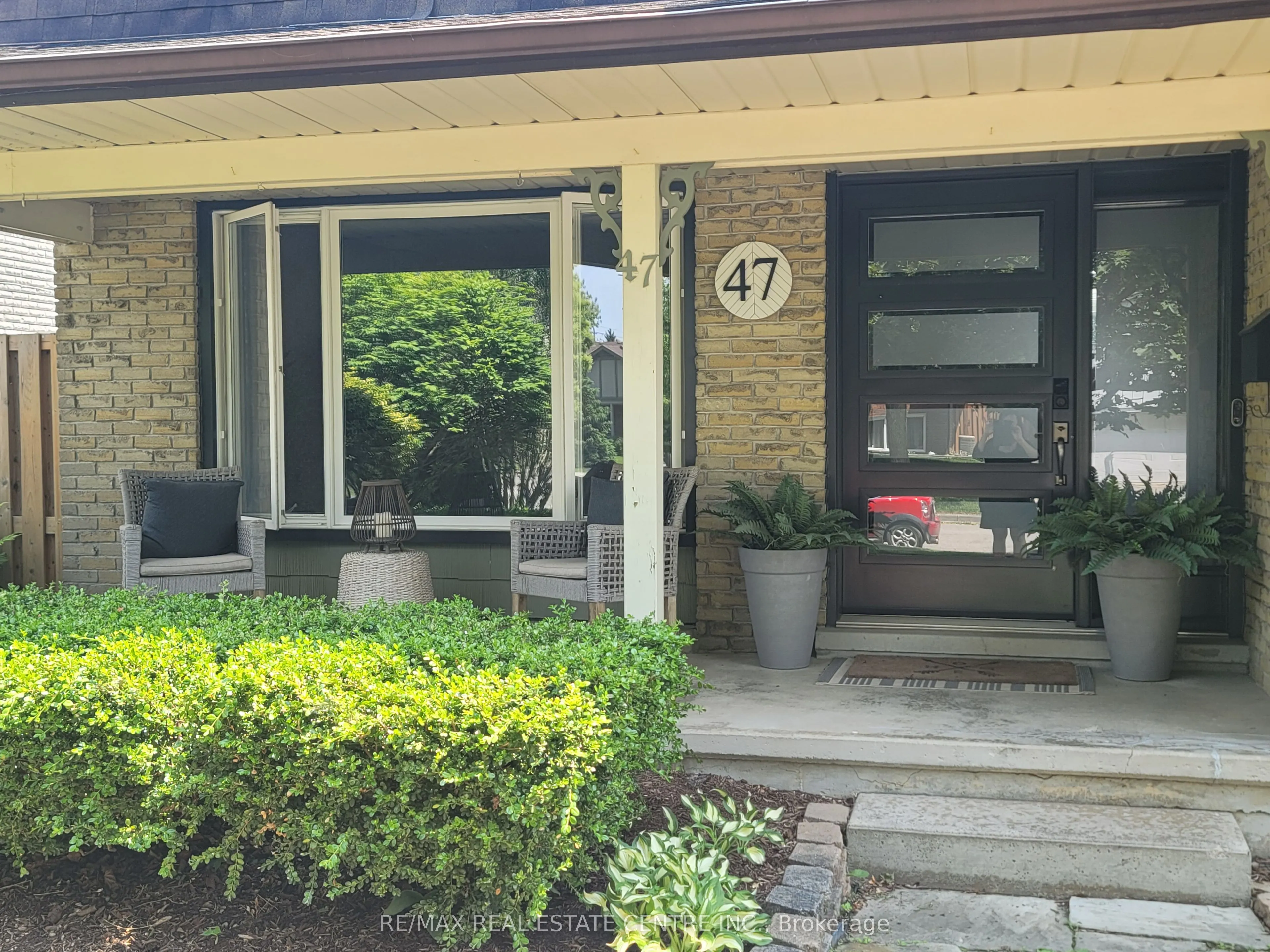 47 Manor Drive