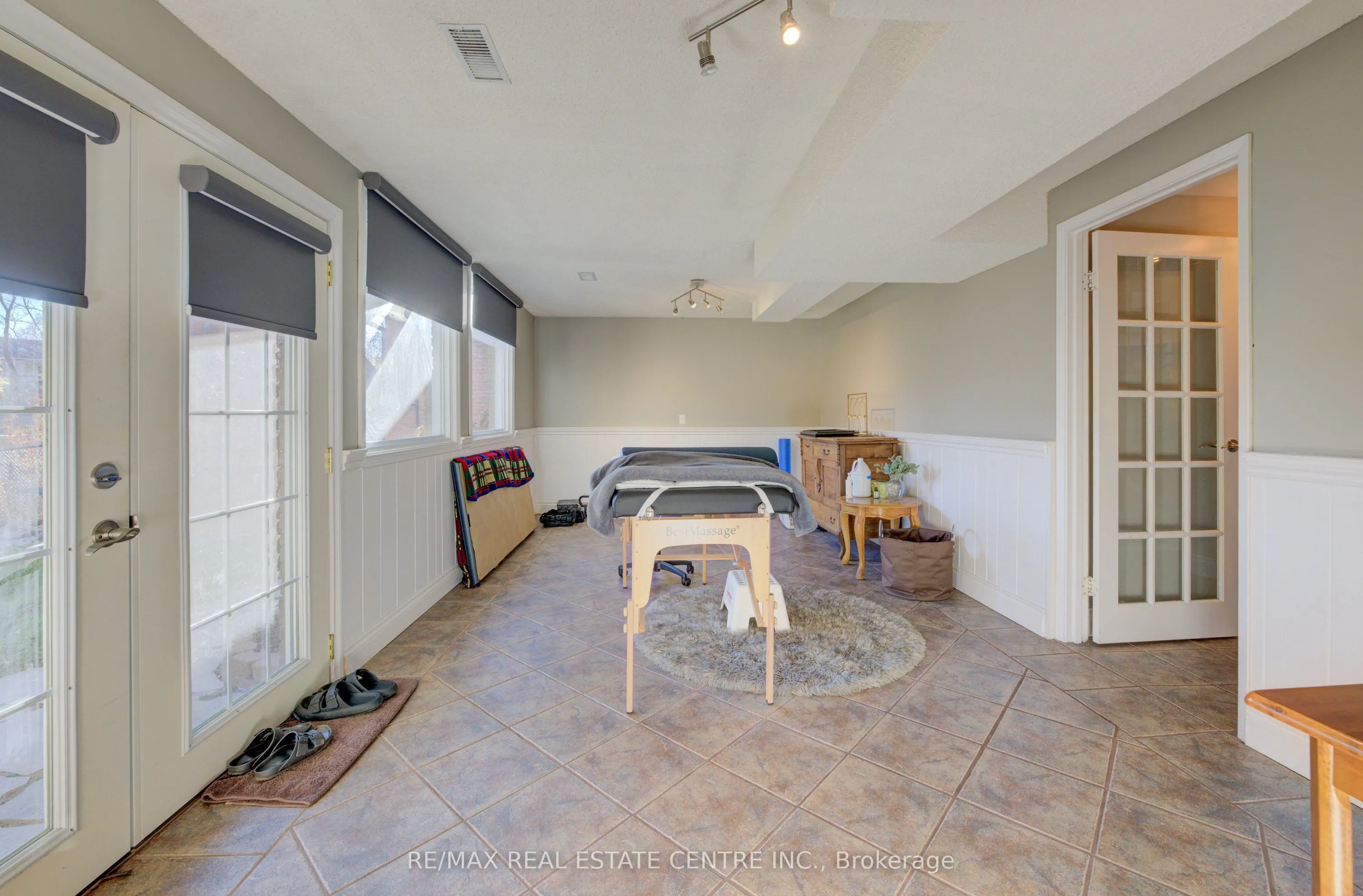 47 Manor Drive