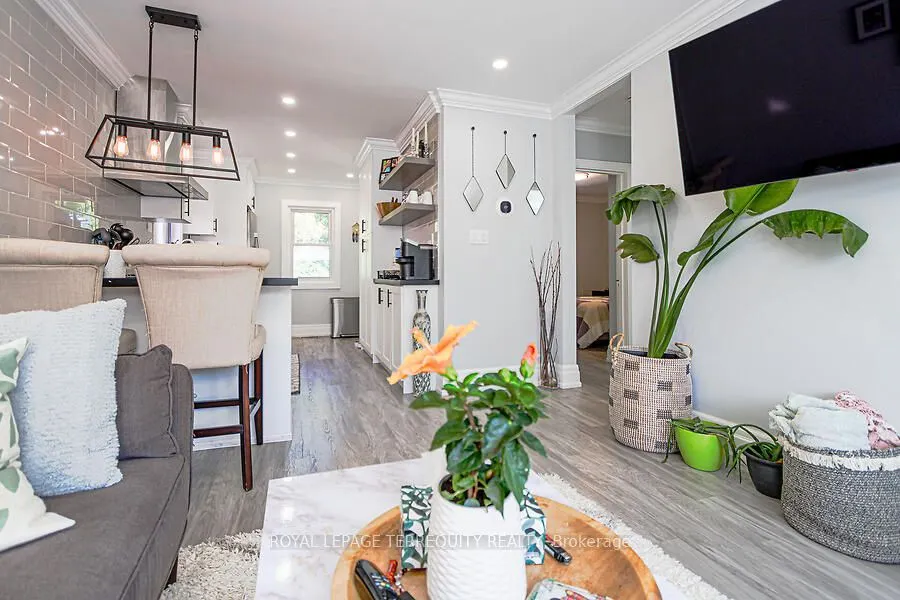 153 East 16th Street