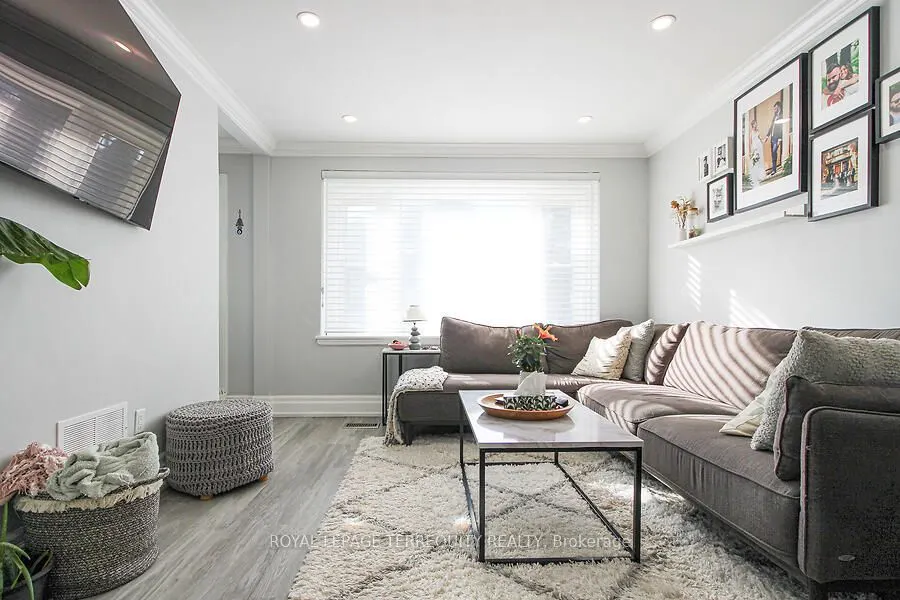 153 East 16th Street