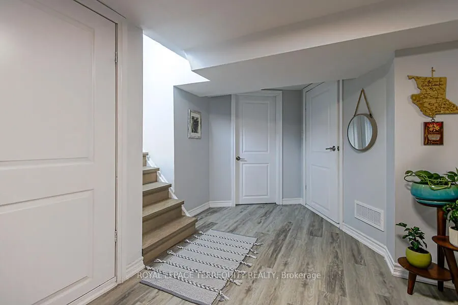153 East 16th Street