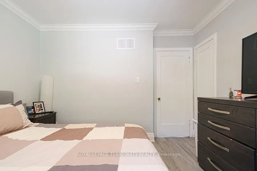 153 East 16th Street