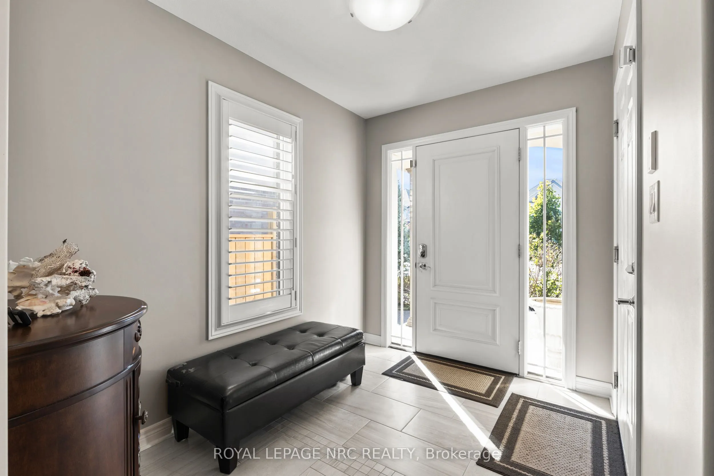 6058 Ernest Crescent