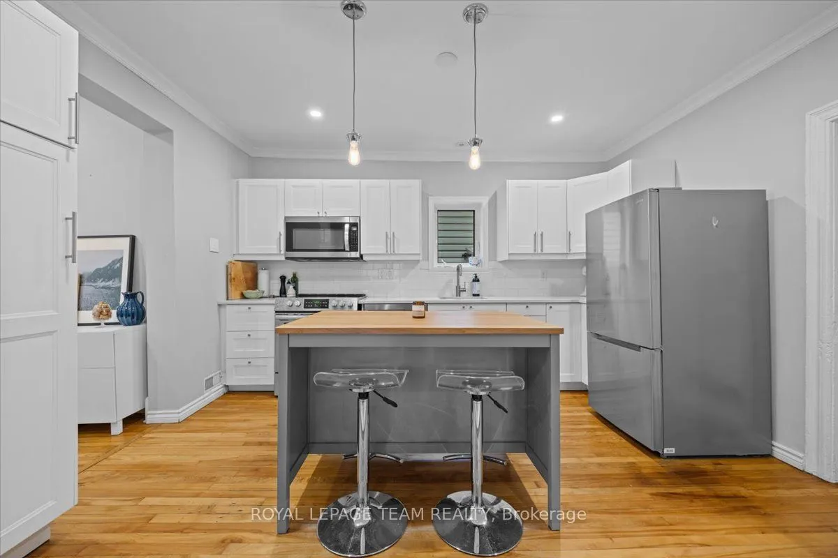 21 Arlington Avenue