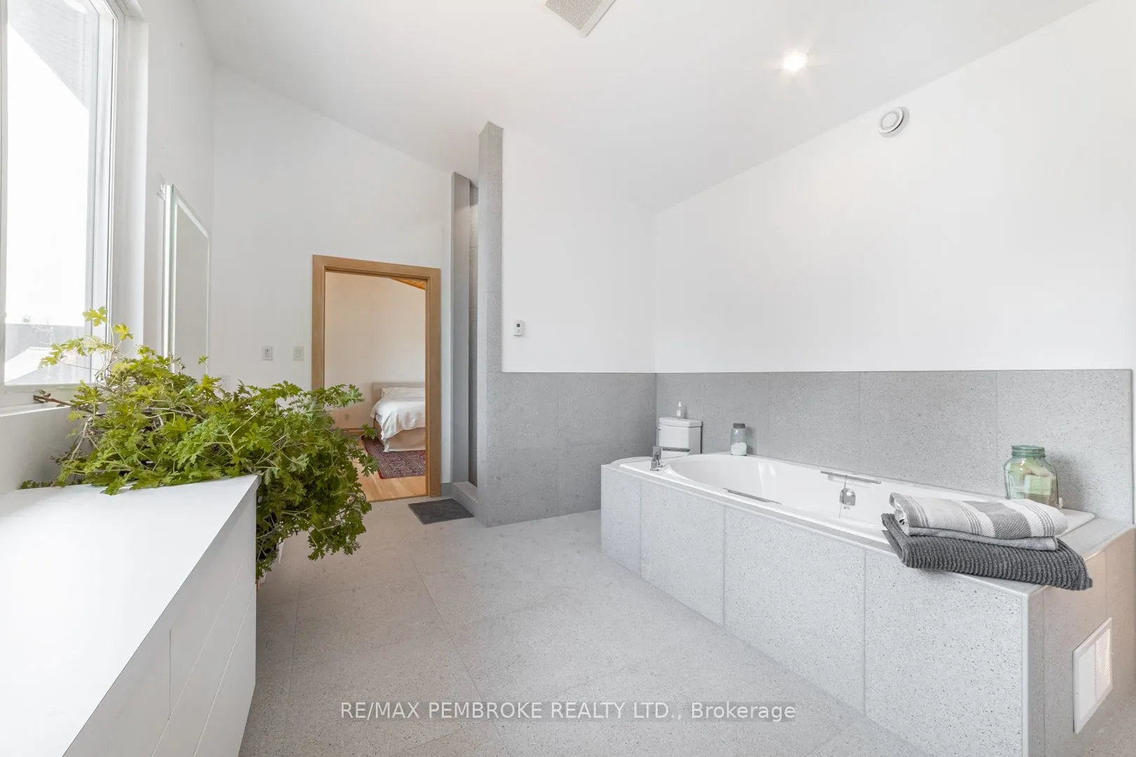 102 Rantz Road