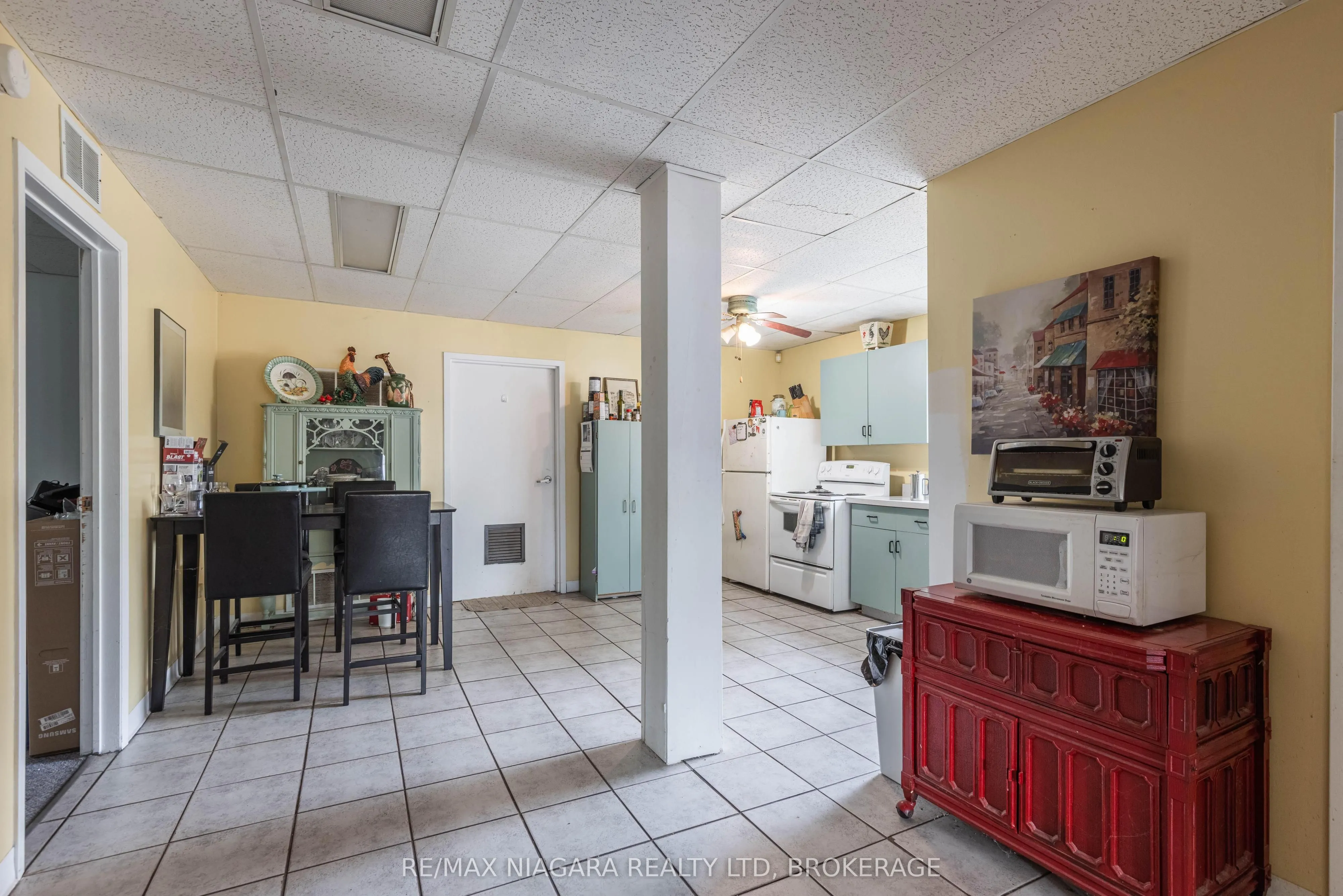 197-199 Ridge Road N