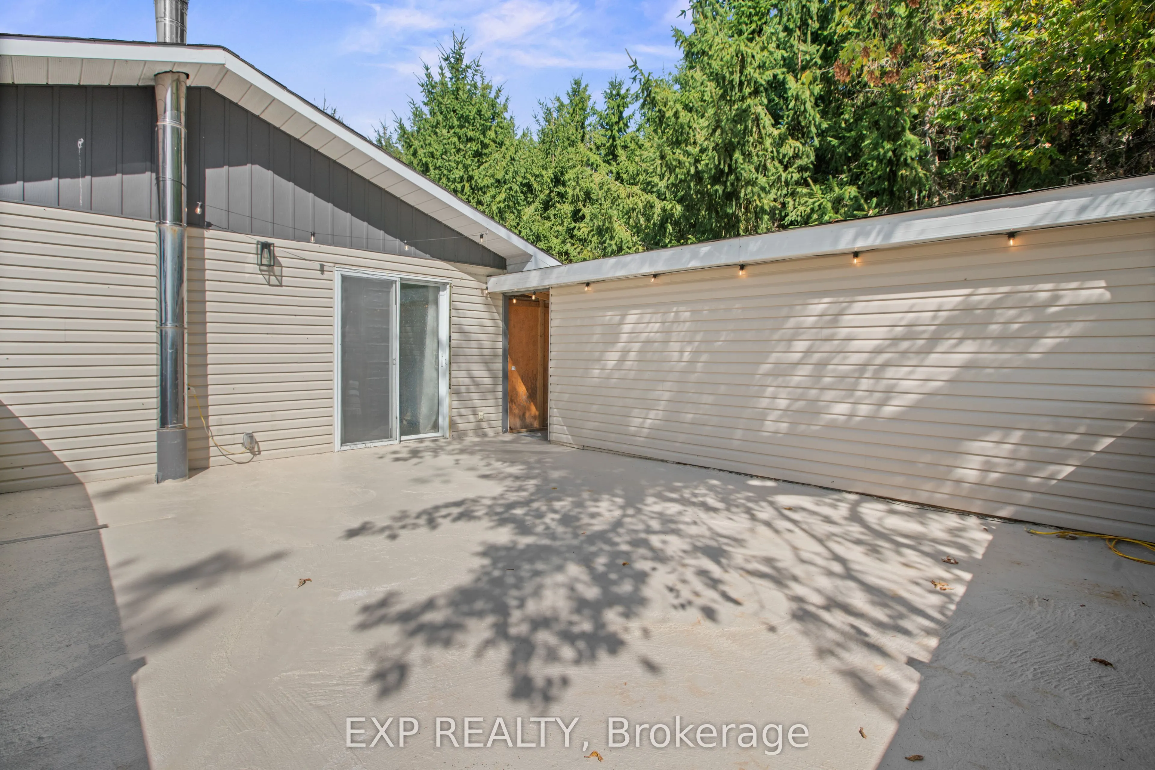 3151 Gendron Road