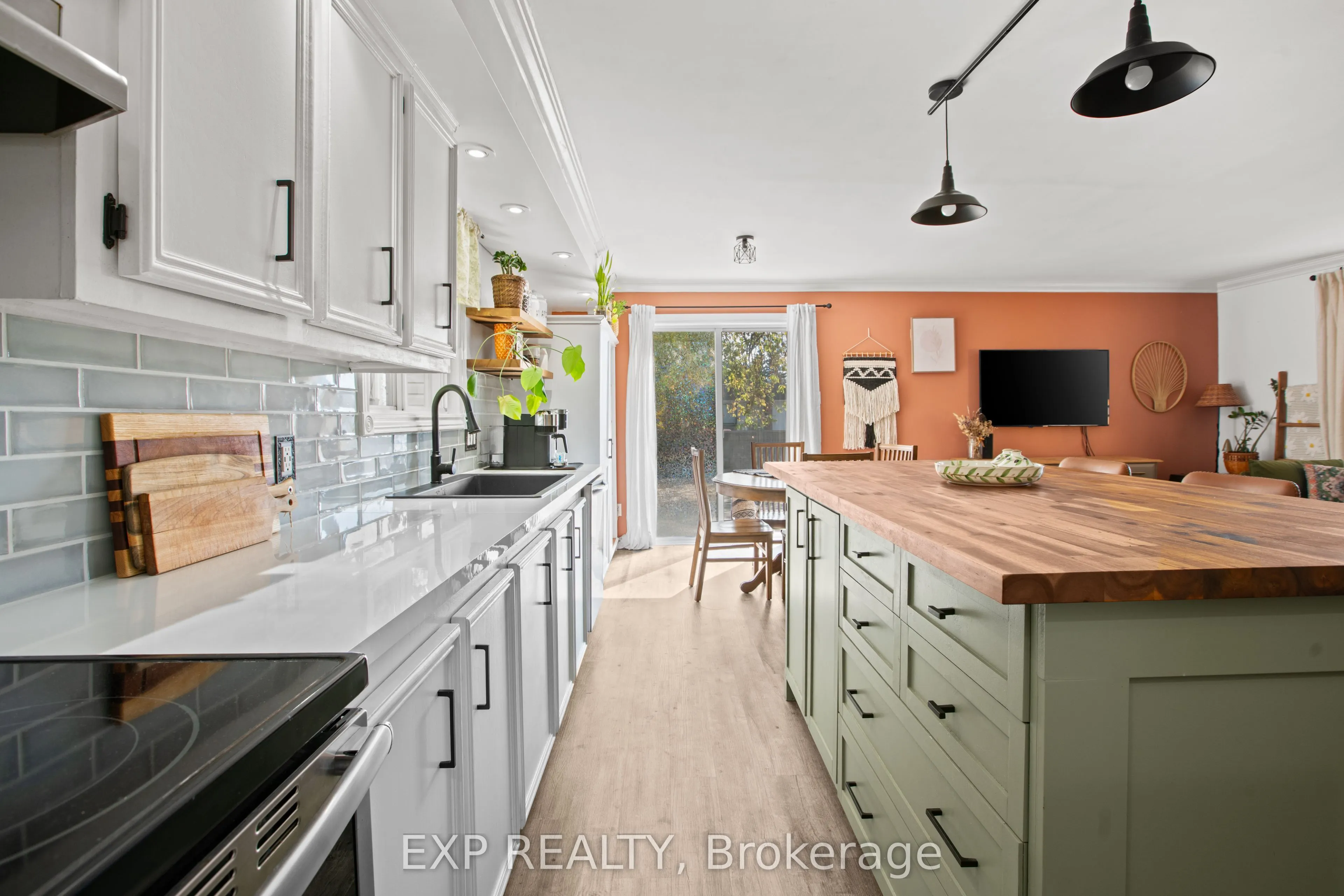 3151 Gendron Road