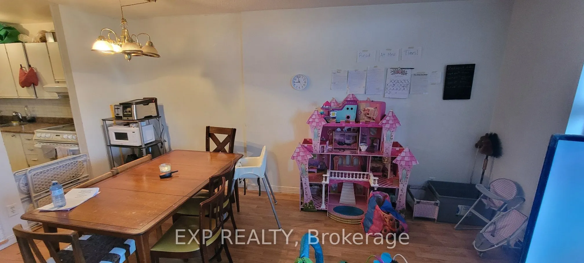 2000 Jasmine Crescent, #516