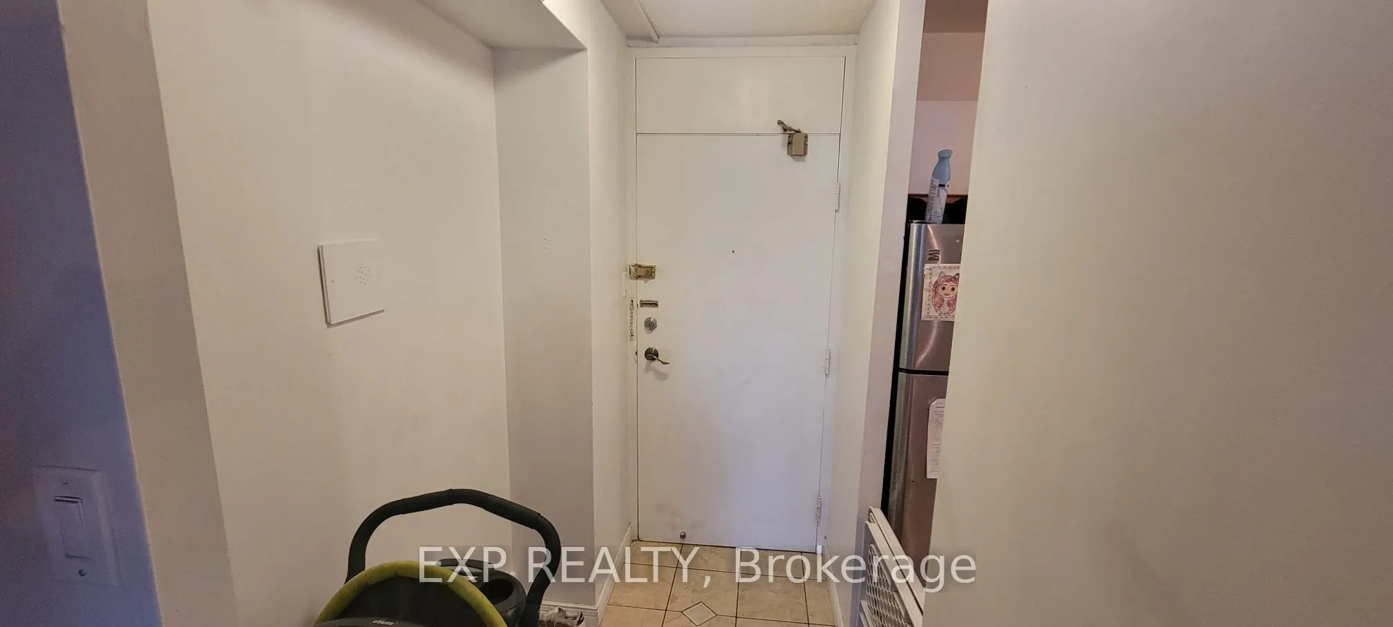 2000 Jasmine Crescent, #516