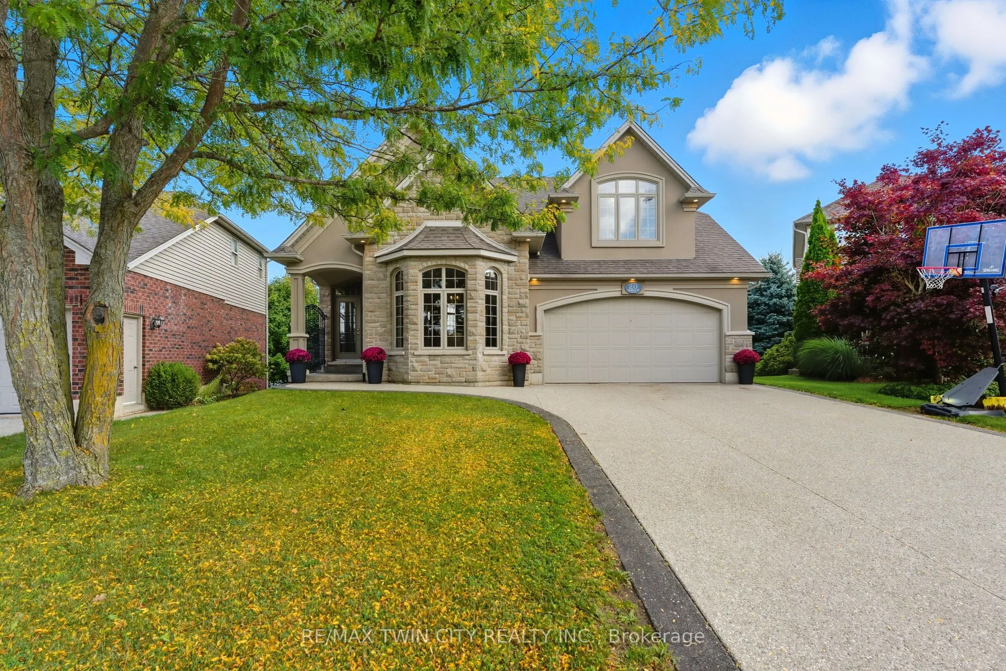 20 Zavarella Court