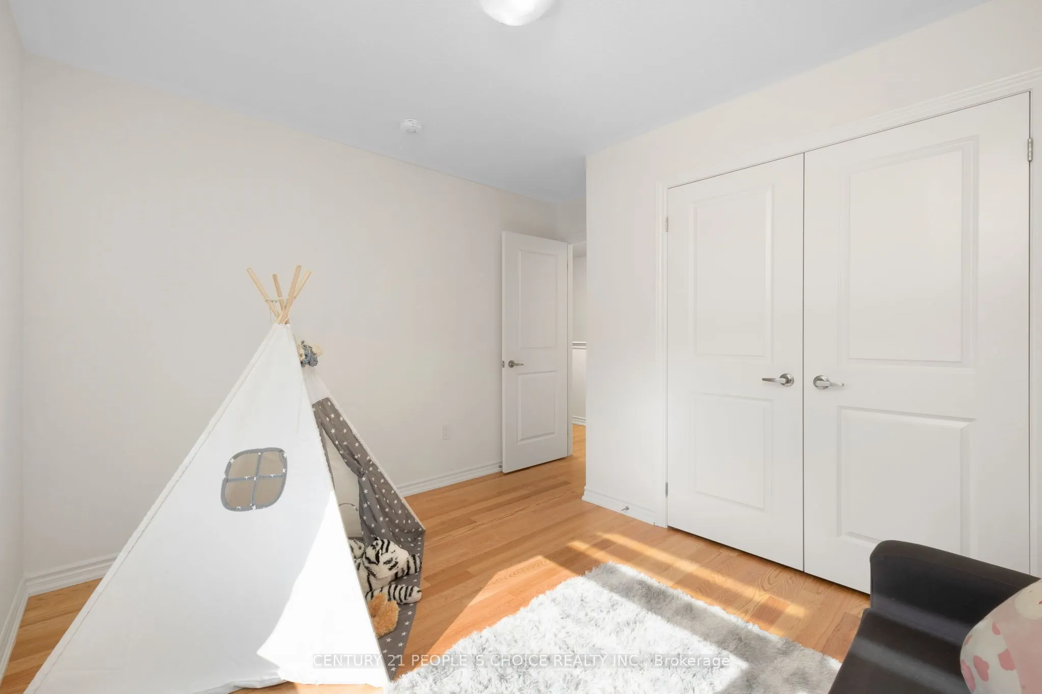 18 Heming Street