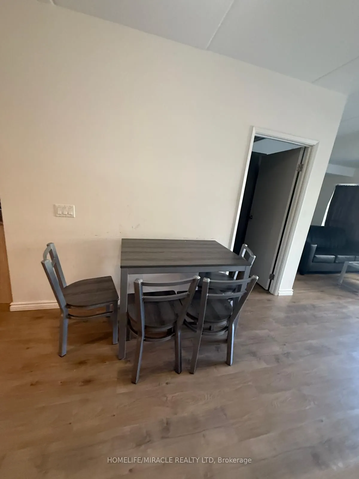 275 Larch Street, #B - 112