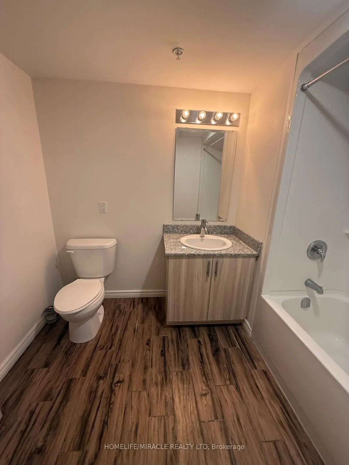 275 Larch Street, #B - 112