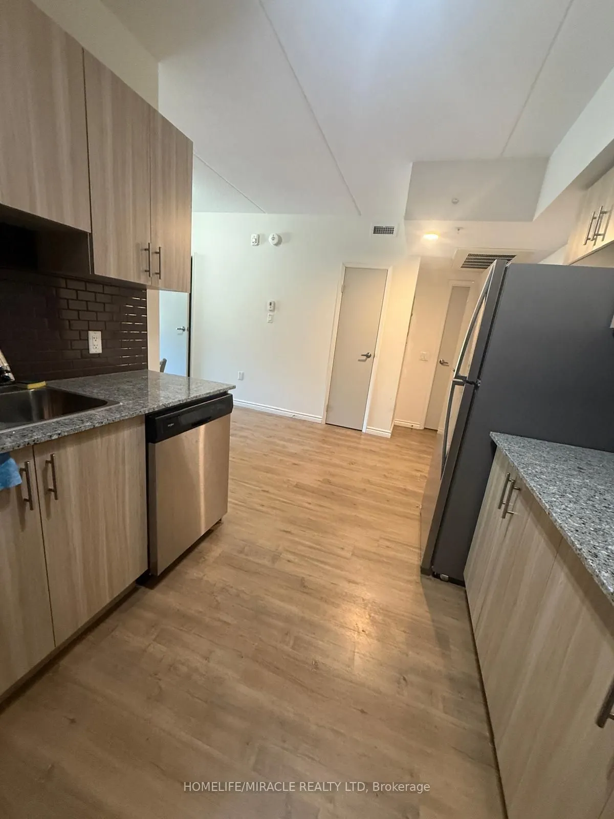 275 Larch Street, #B - 112