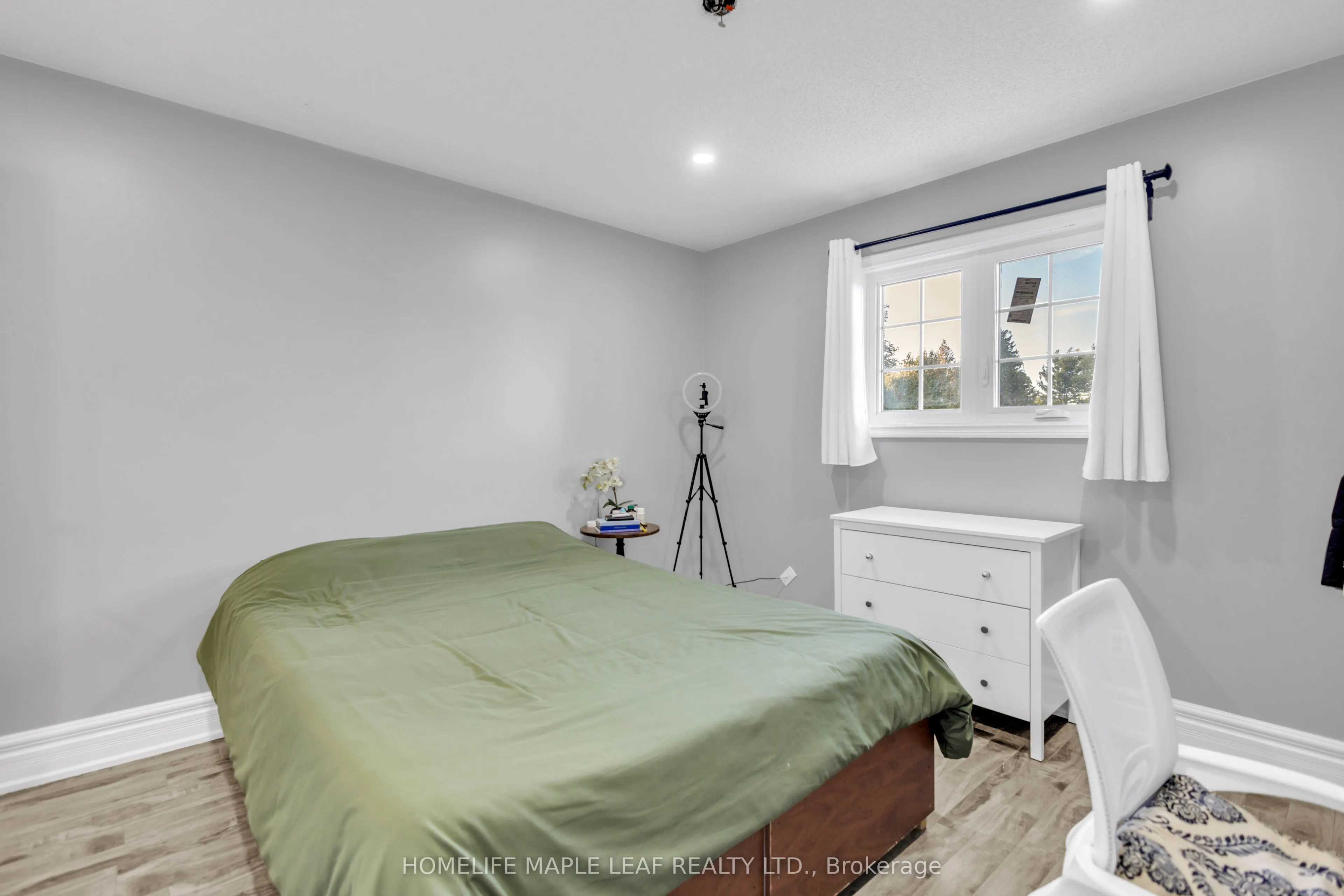 36 Hawthorne Road