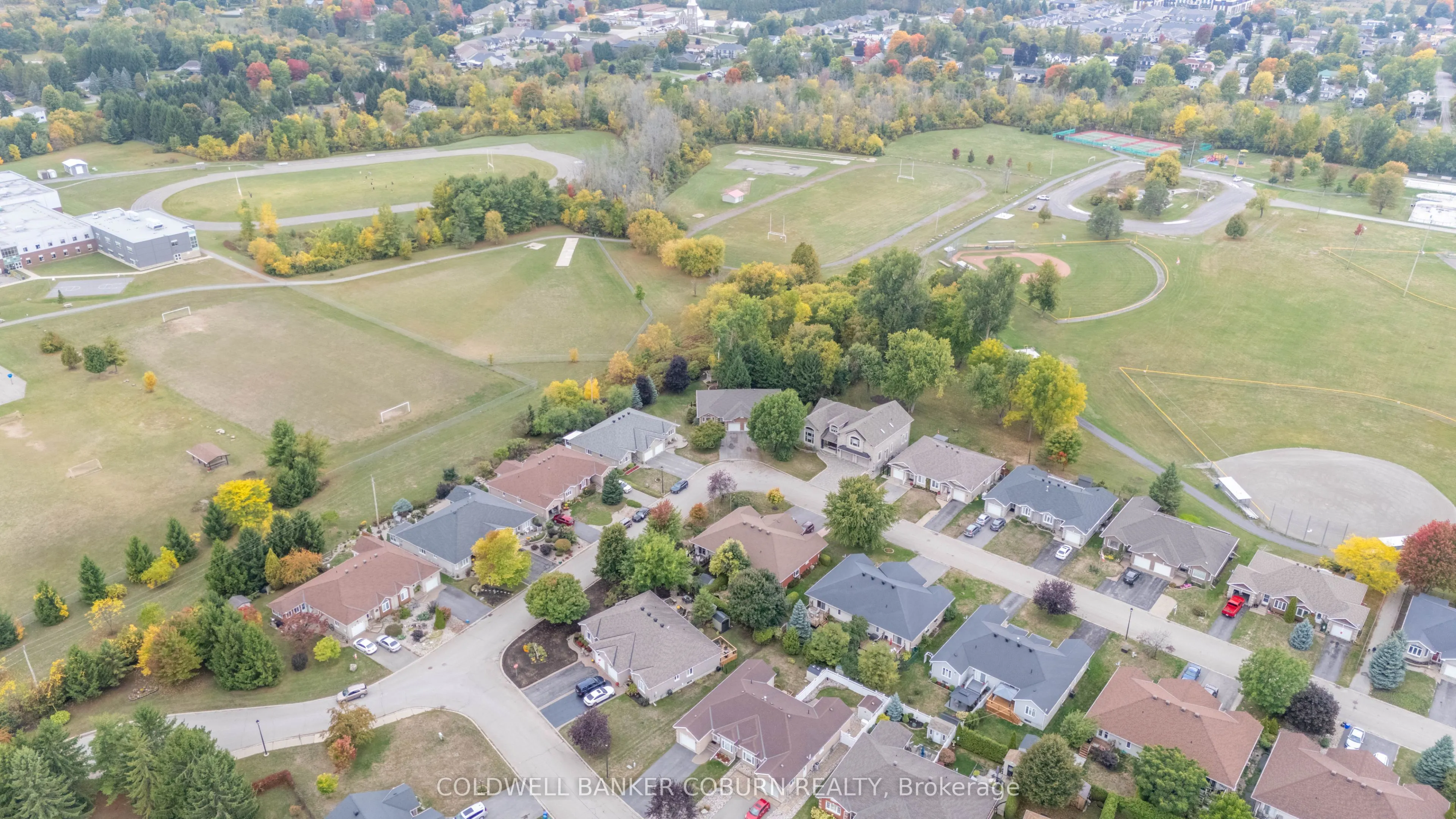 72 Dr Gordon Crescent