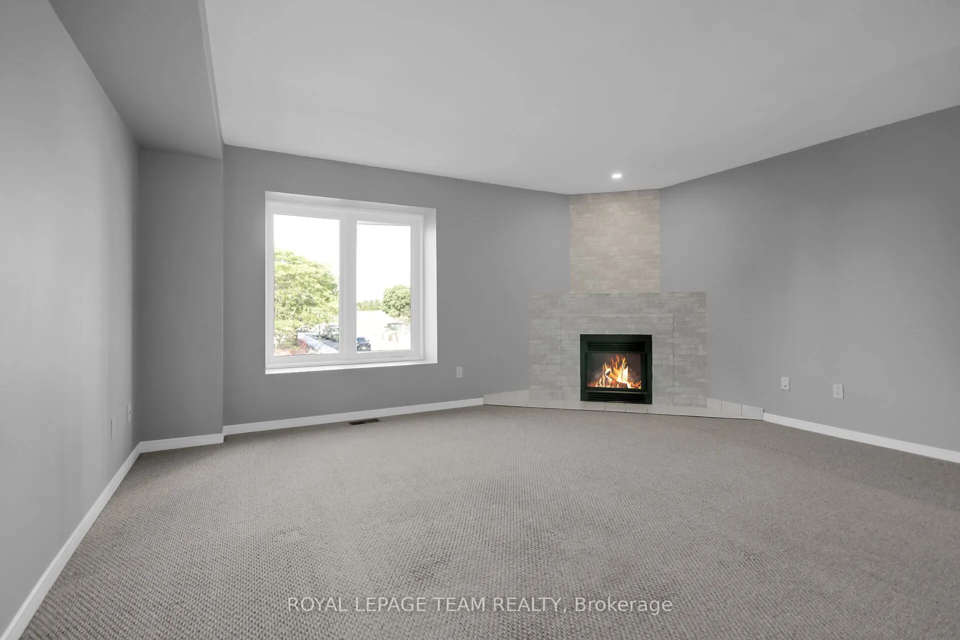 89 Thornbury Crescent