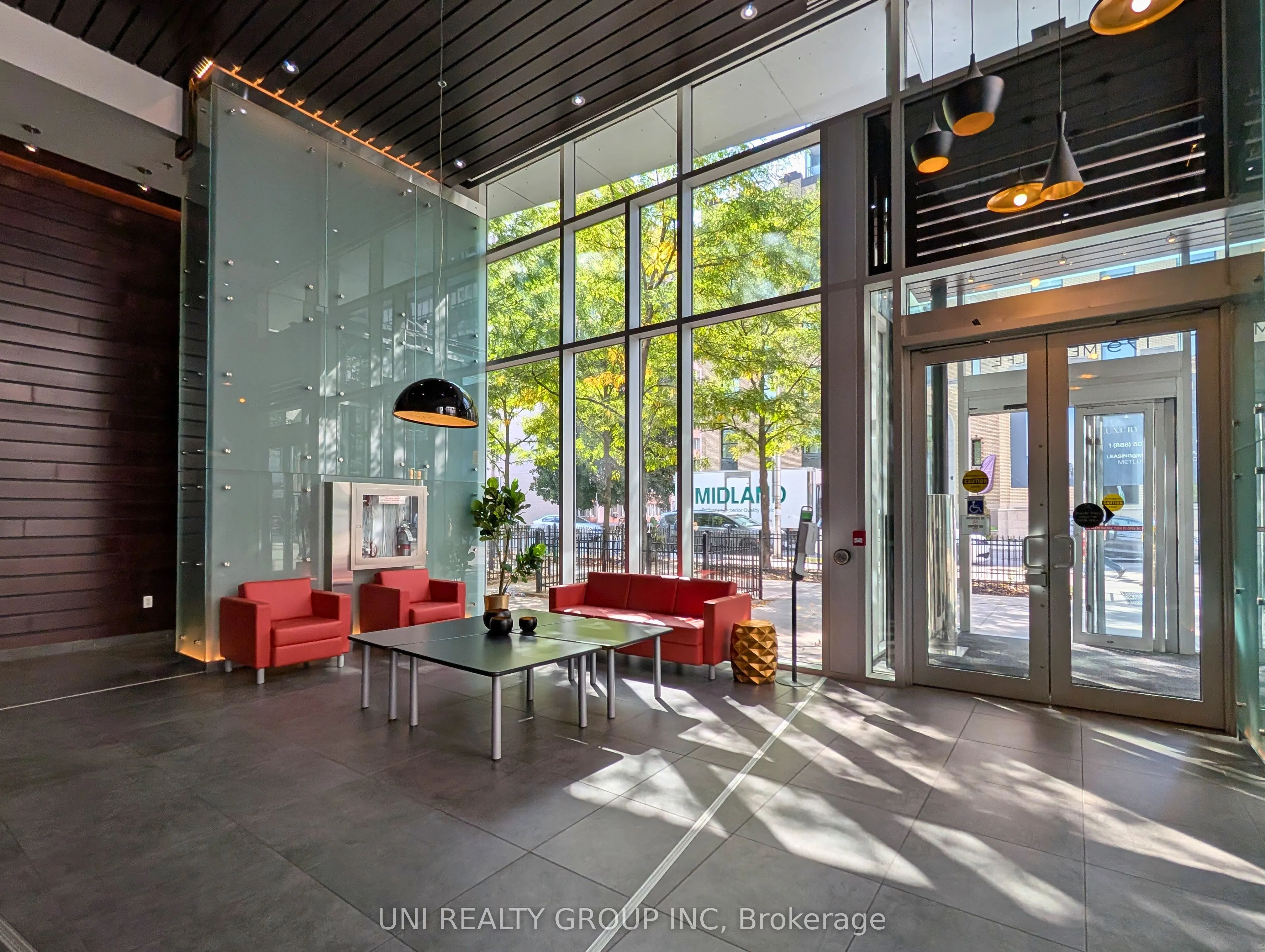 179 Metcalfe Street, #1008