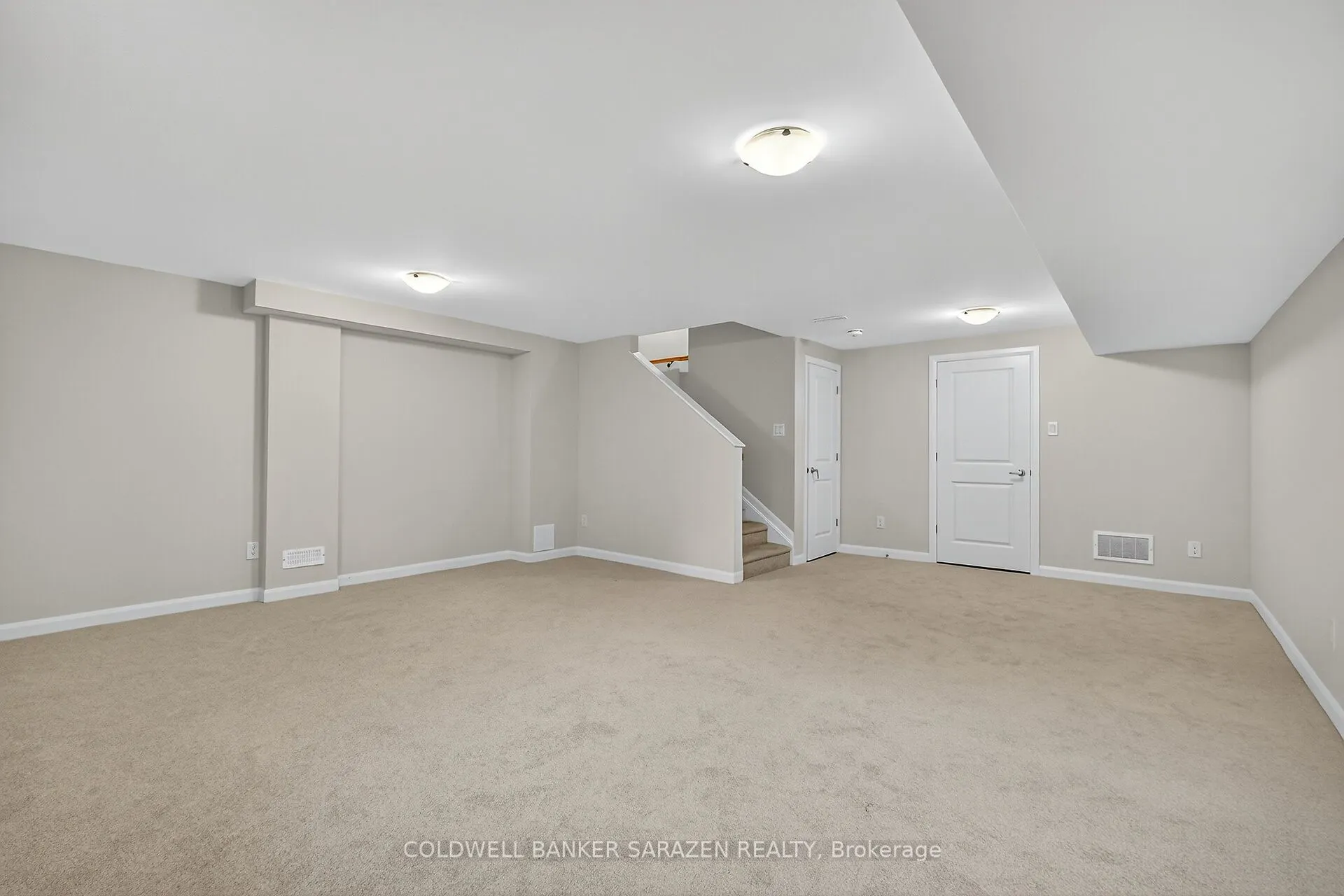 936 Eileen Vollick Crescent