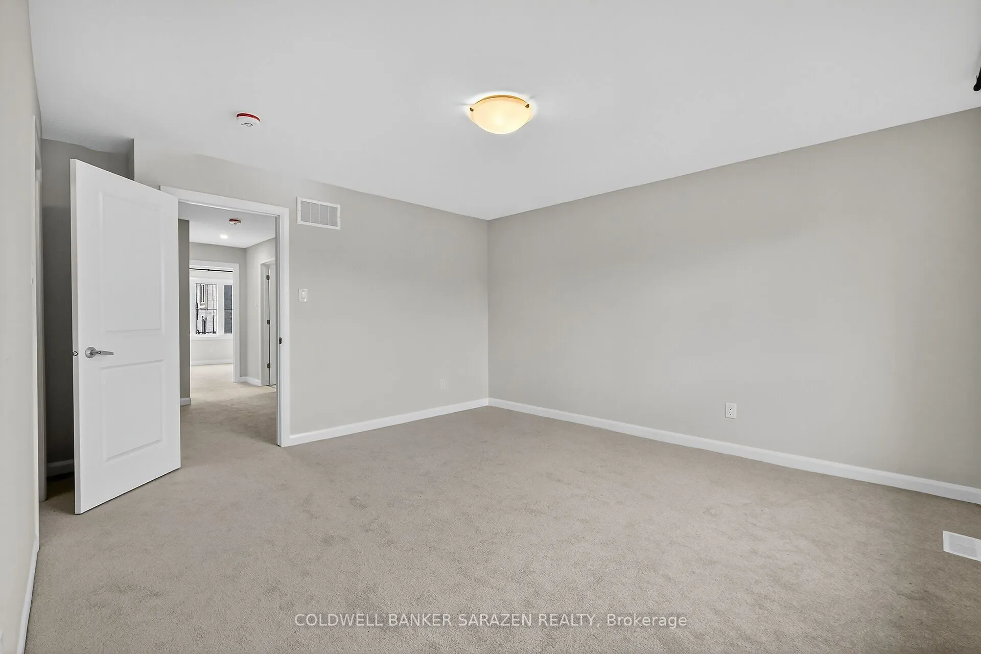 936 Eileen Vollick Crescent