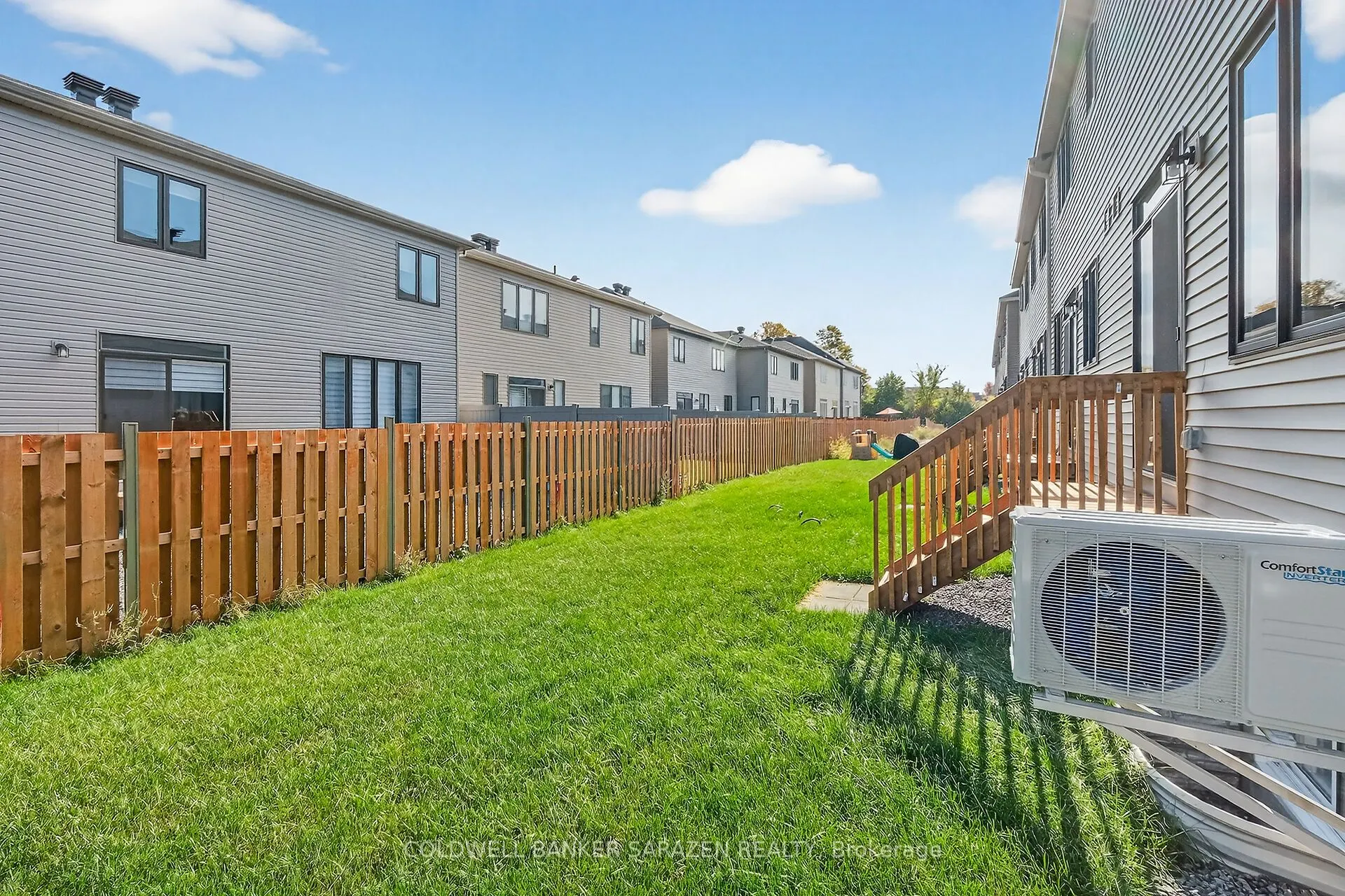 936 Eileen Vollick Crescent