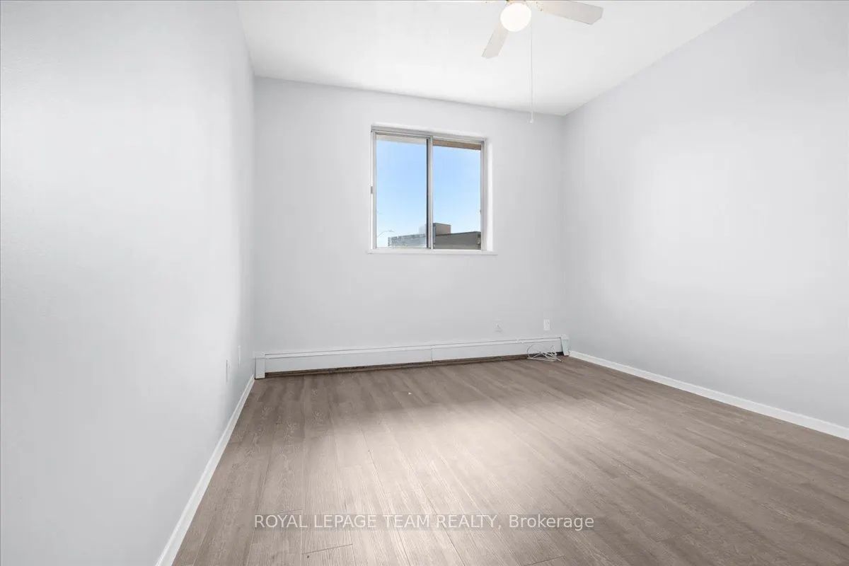 20 Pottruff Road N