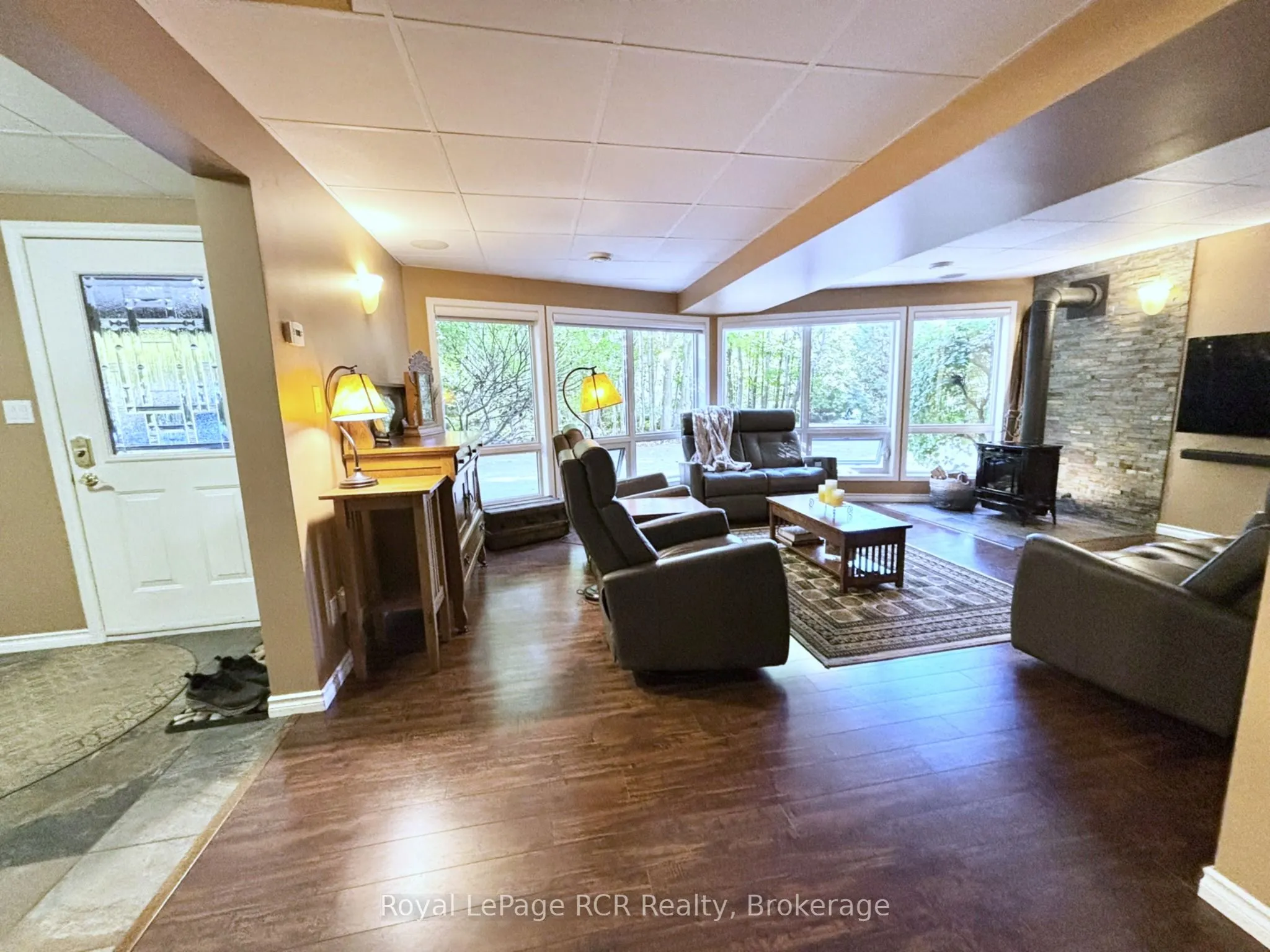 758341 Girl Guide Road