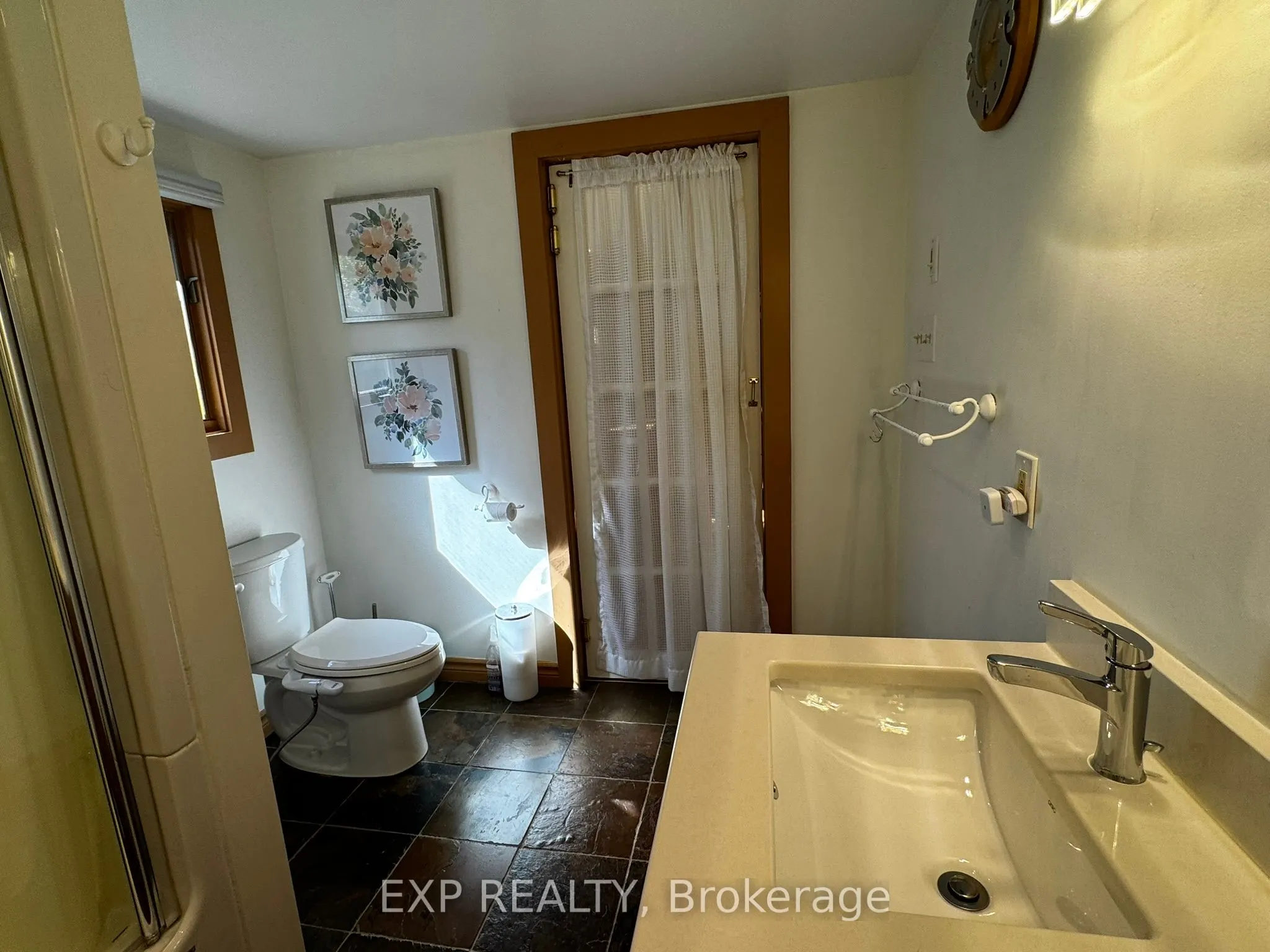 171 Chamonix Crescent