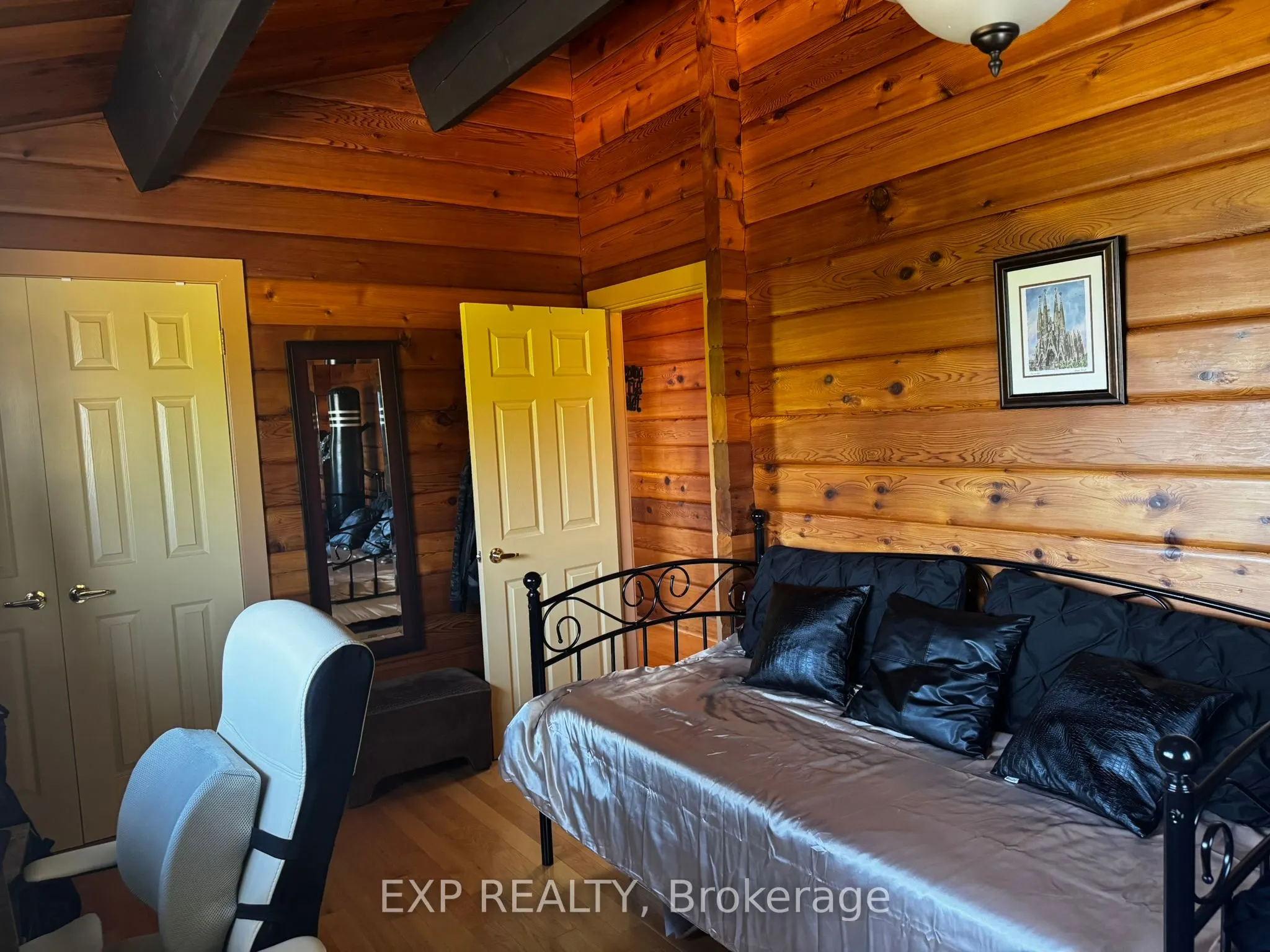 171 Chamonix Crescent