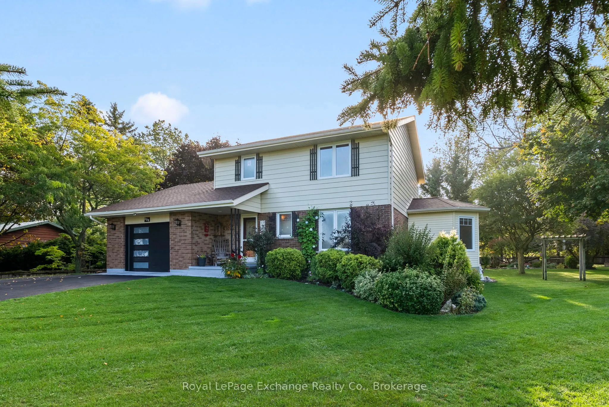 990 Heritage Drive