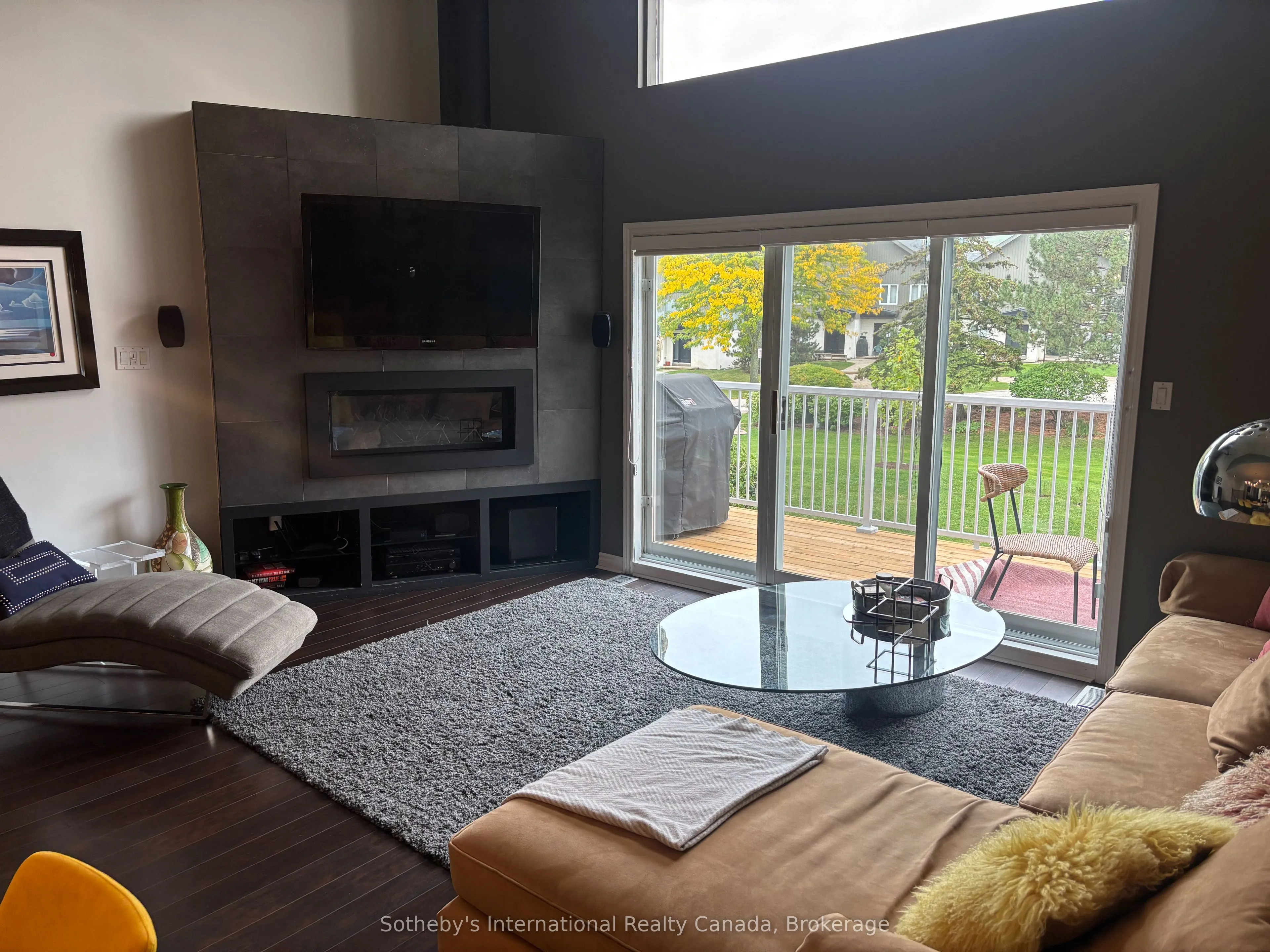 110 KELLIE'S Way, #10