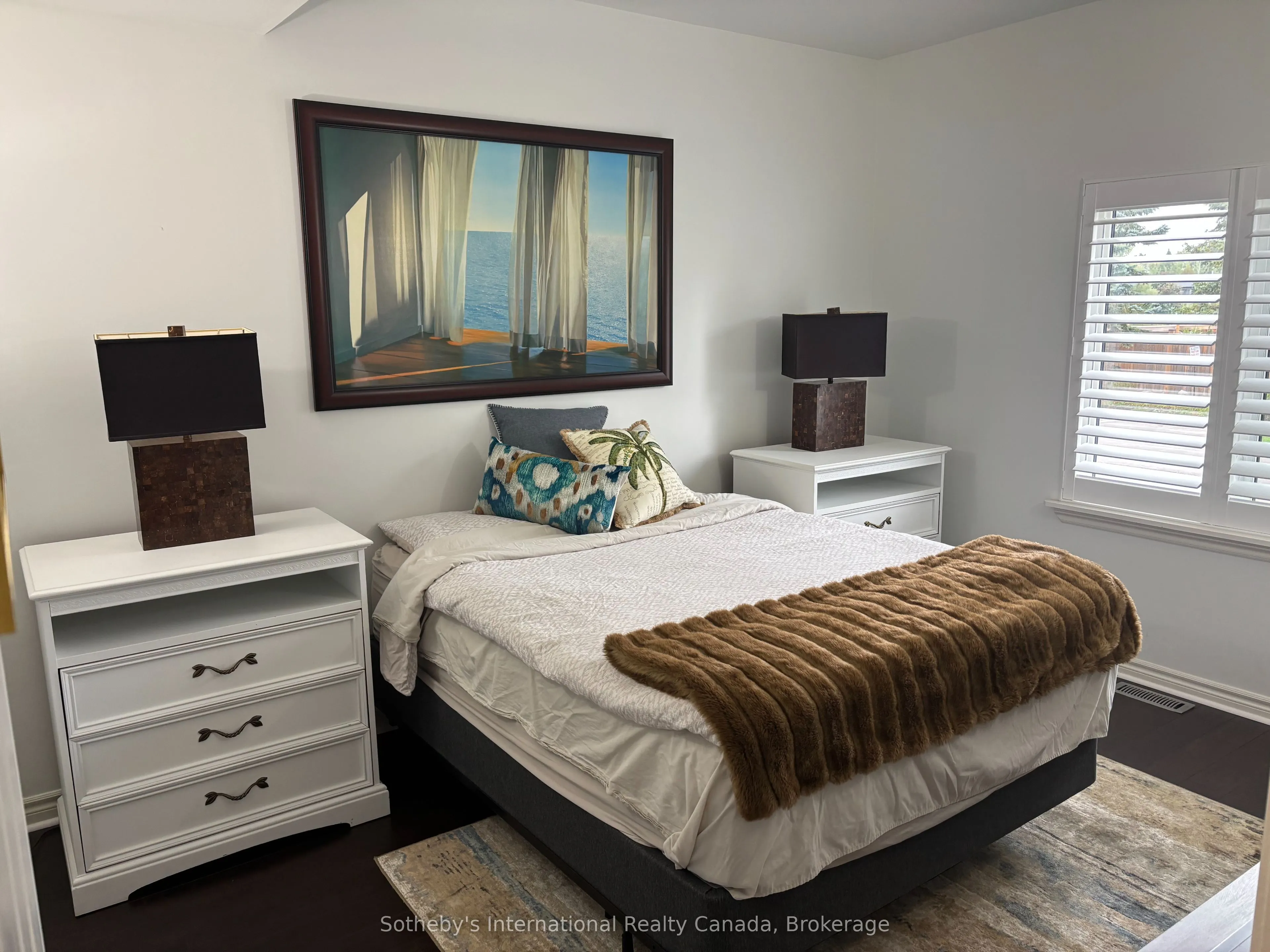 110 KELLIE'S Way, #10