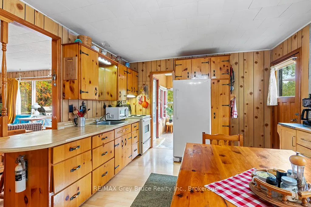 152 Shouldice Lake Road