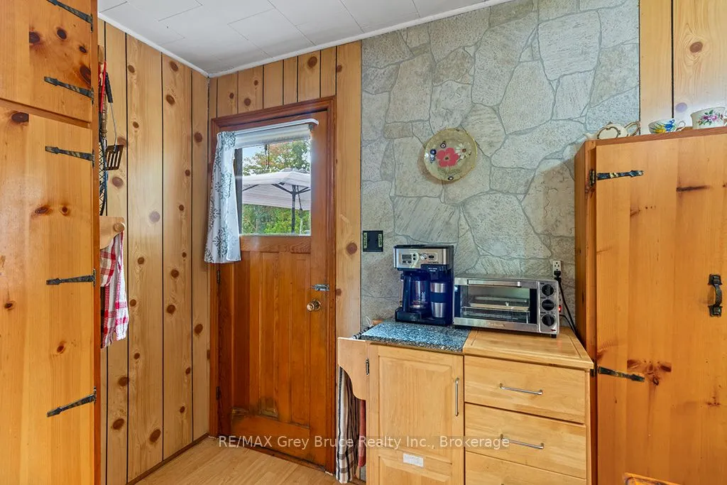 152 Shouldice Lake Road